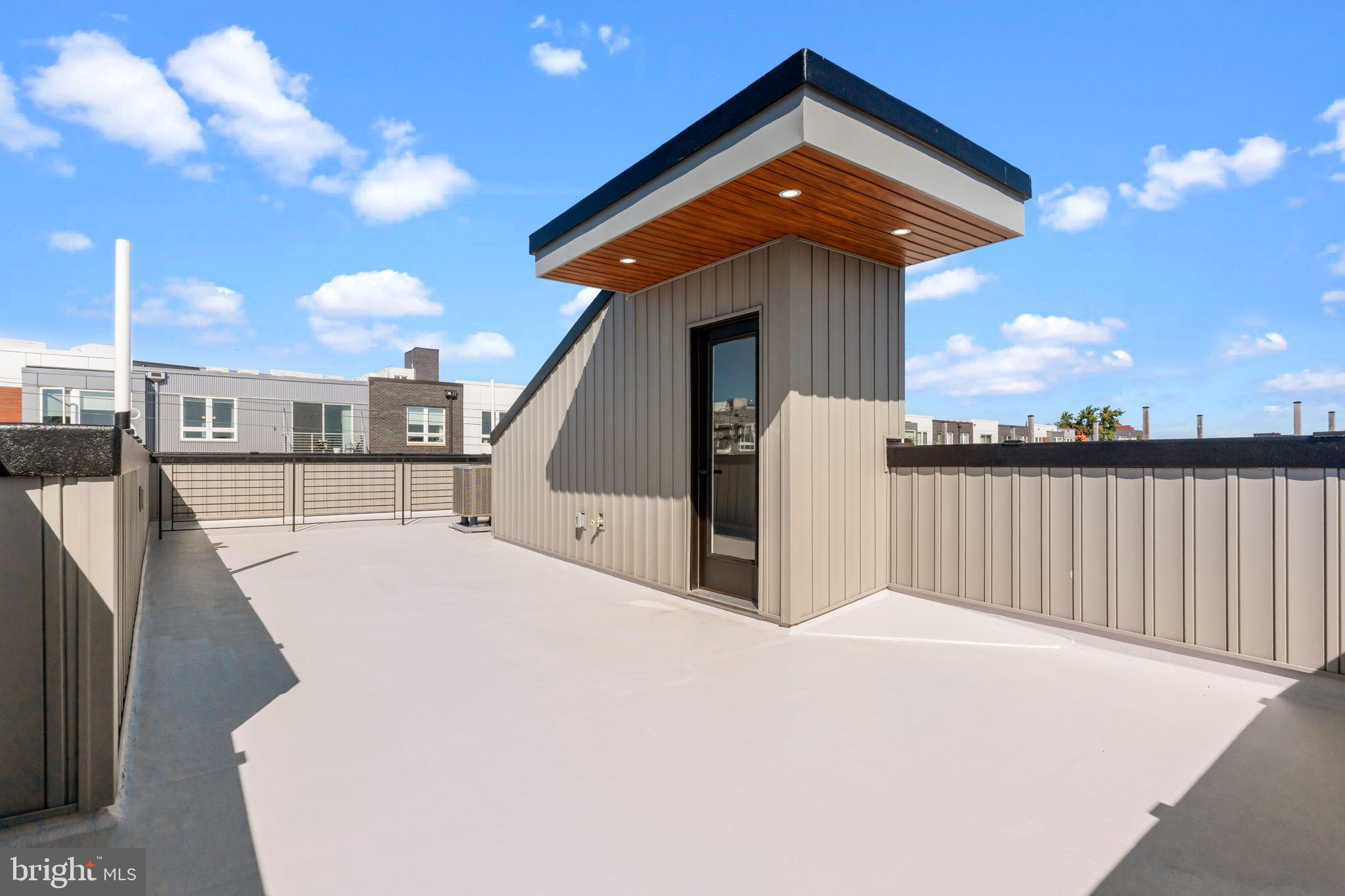 OLDE KENSINGTON - Residential