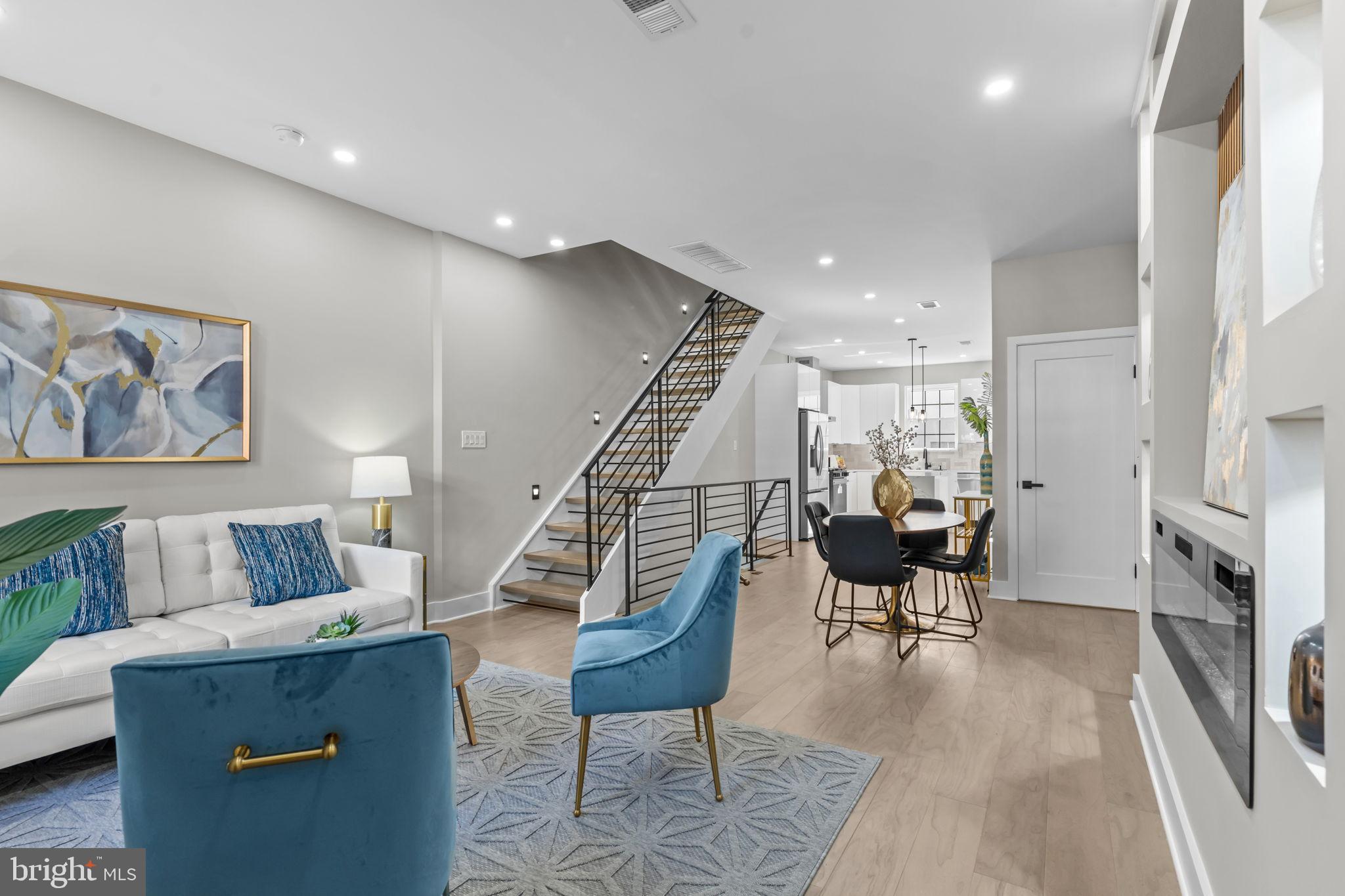 OLDE KENSINGTON - Residential