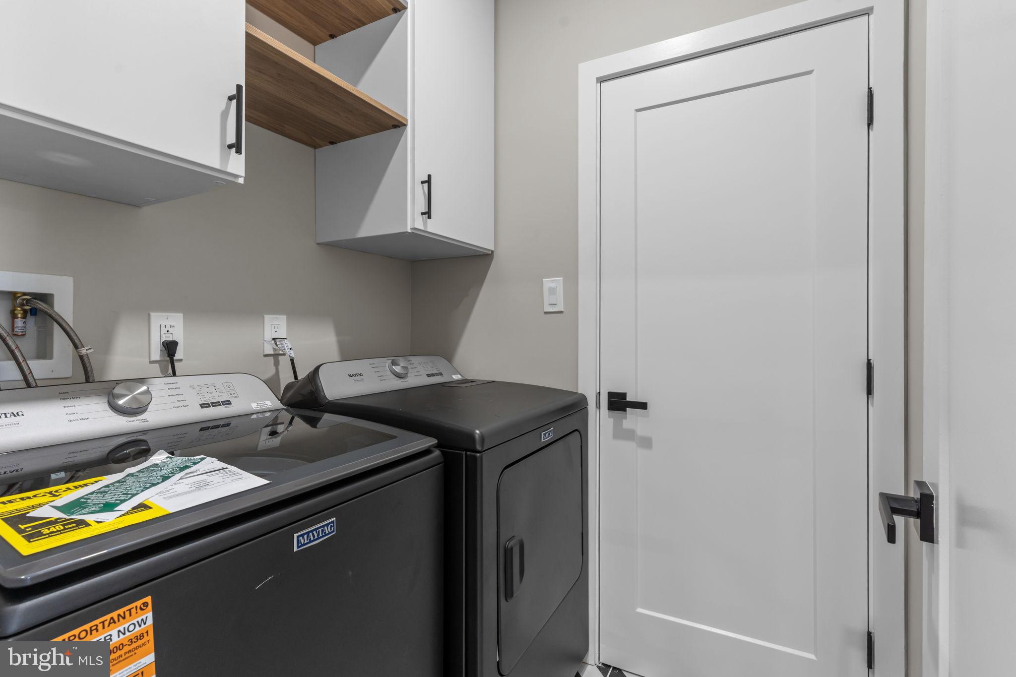 OLDE KENSINGTON - Residential