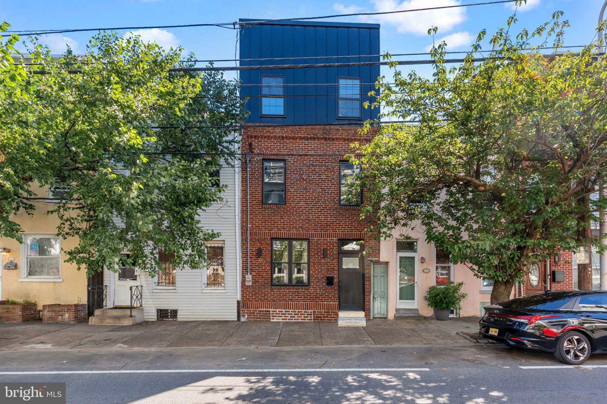 OLDE KENSINGTON - Residential