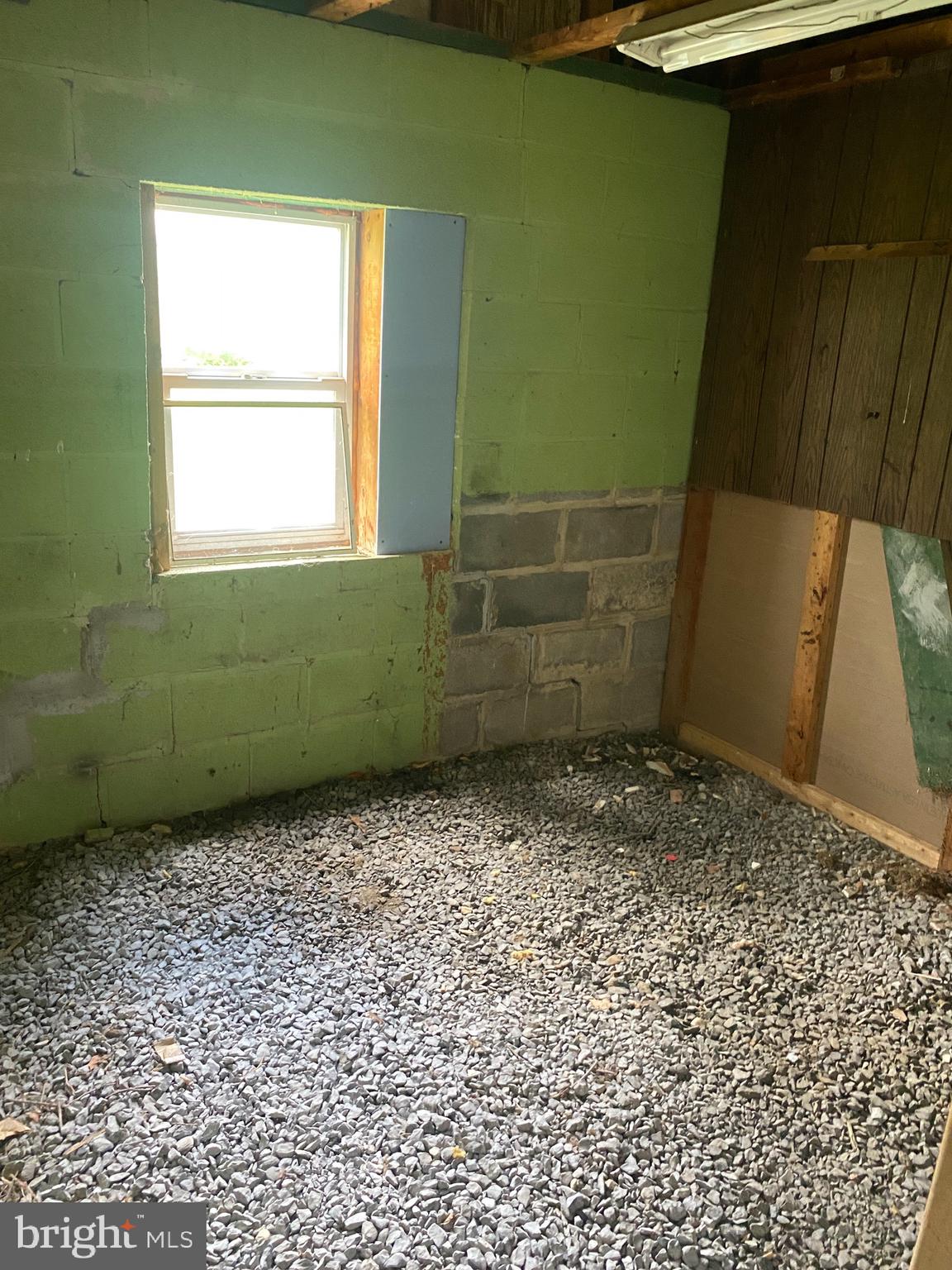 C M LOCKHART - Residential