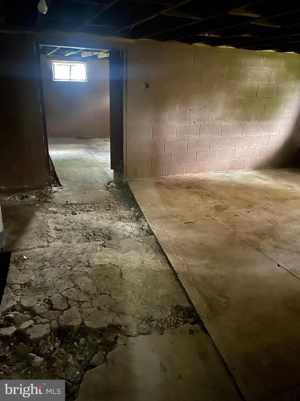 C M LOCKHART - Residential