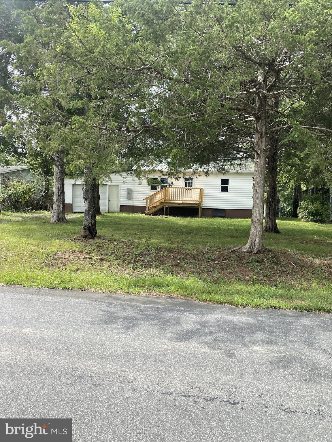 C M LOCKHART - Residential