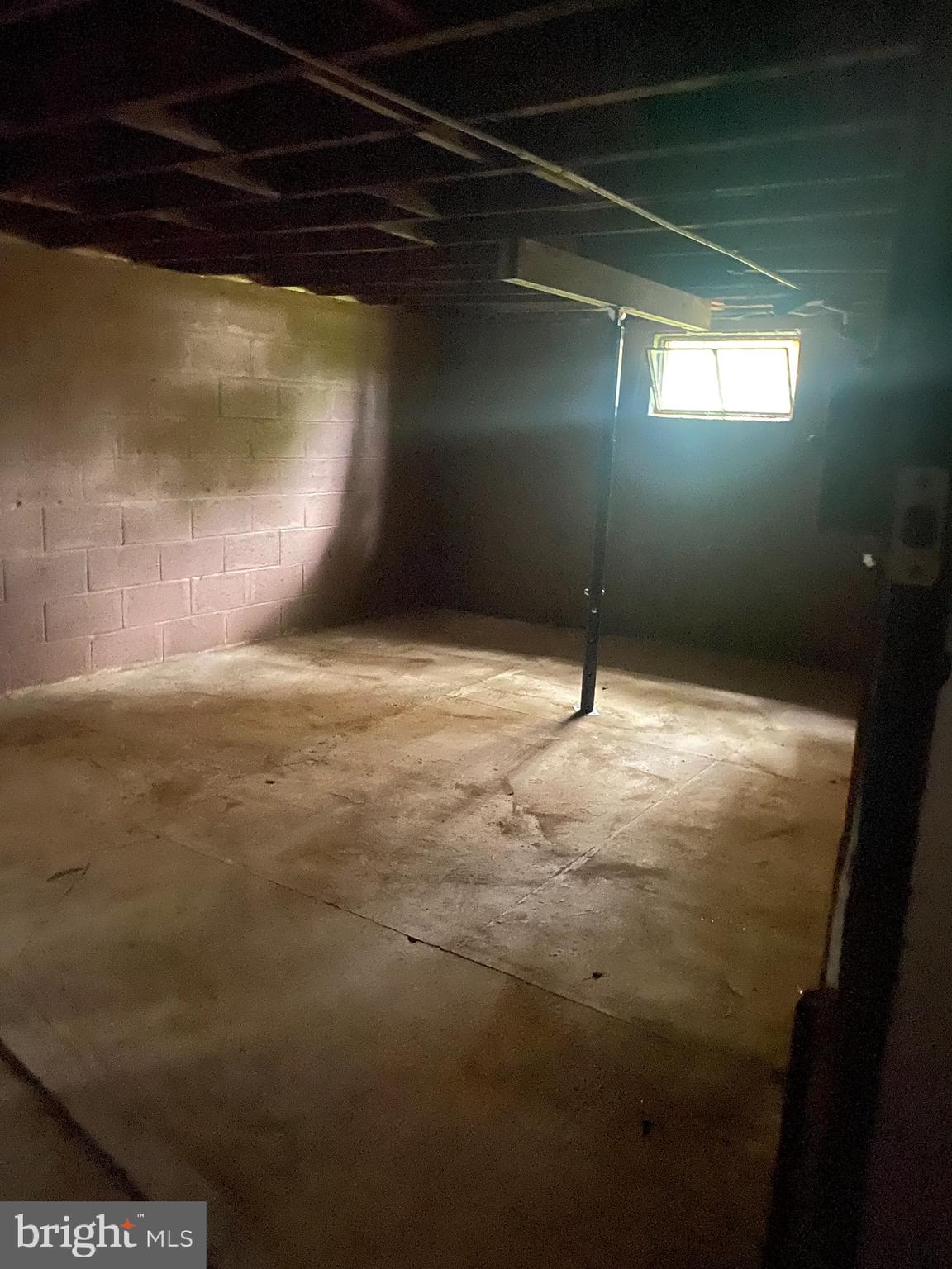 C M LOCKHART - Residential