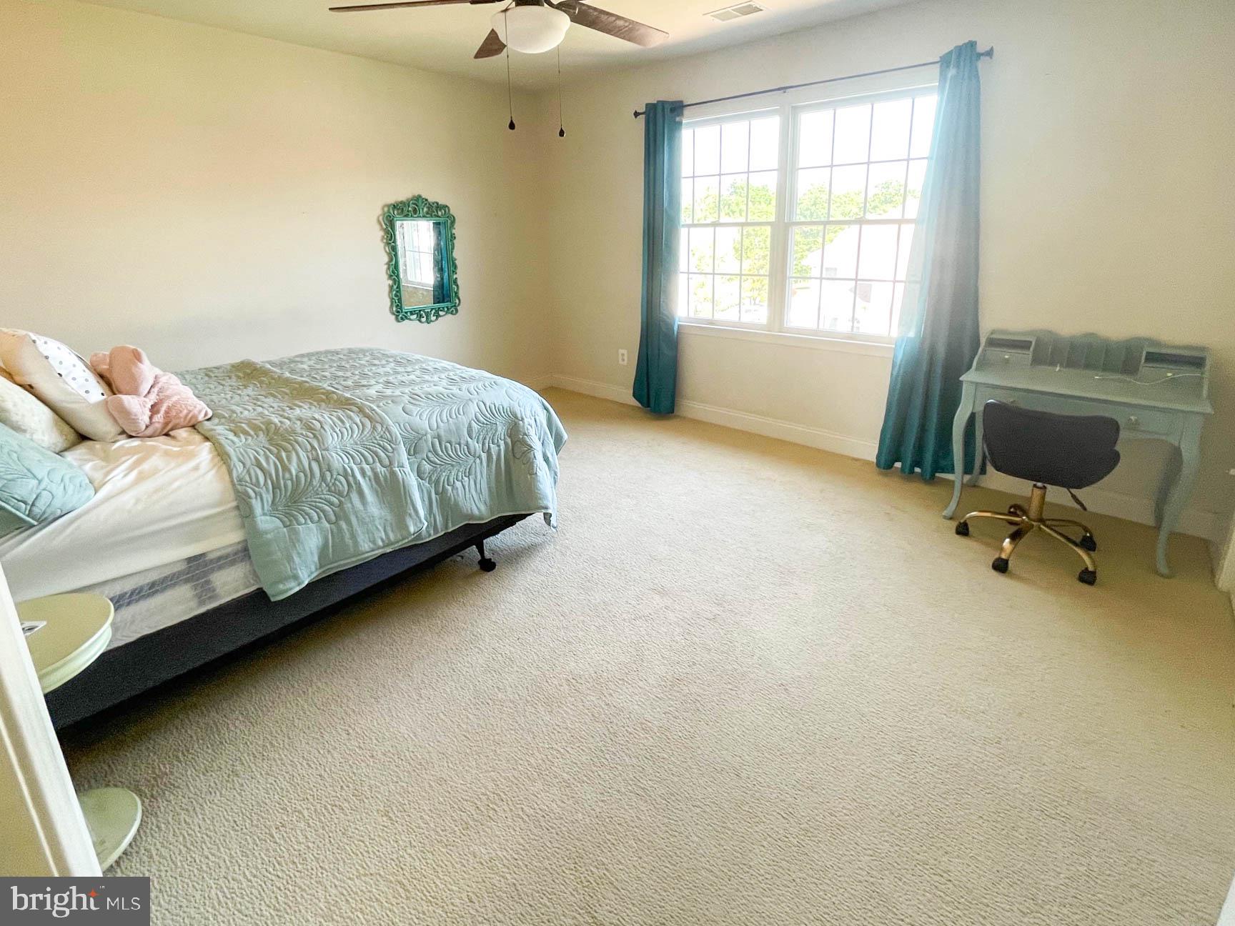 DOMINION VALLEY COUNTRY CLUB - Residential Lease