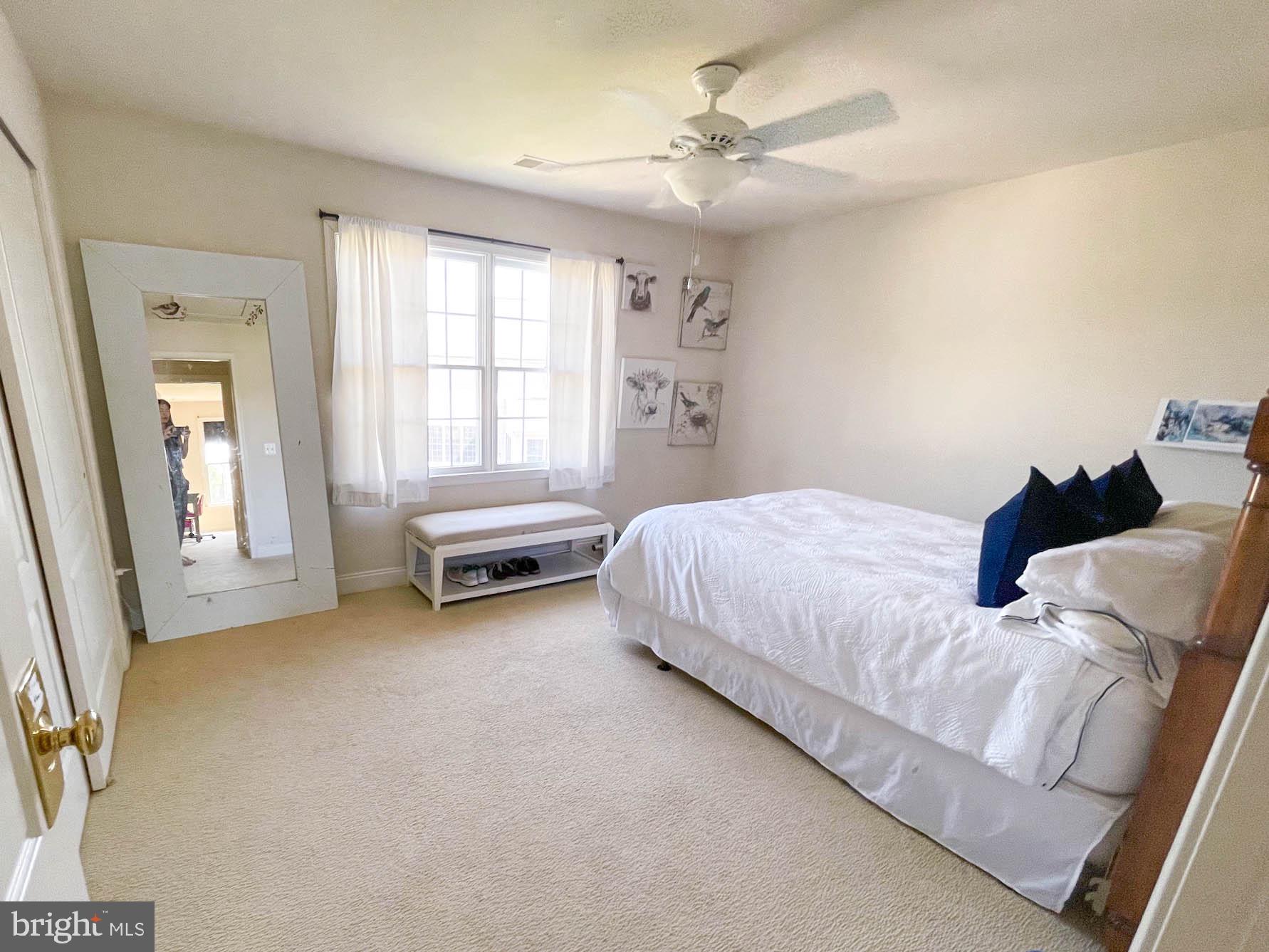 DOMINION VALLEY COUNTRY CLUB - Residential Lease