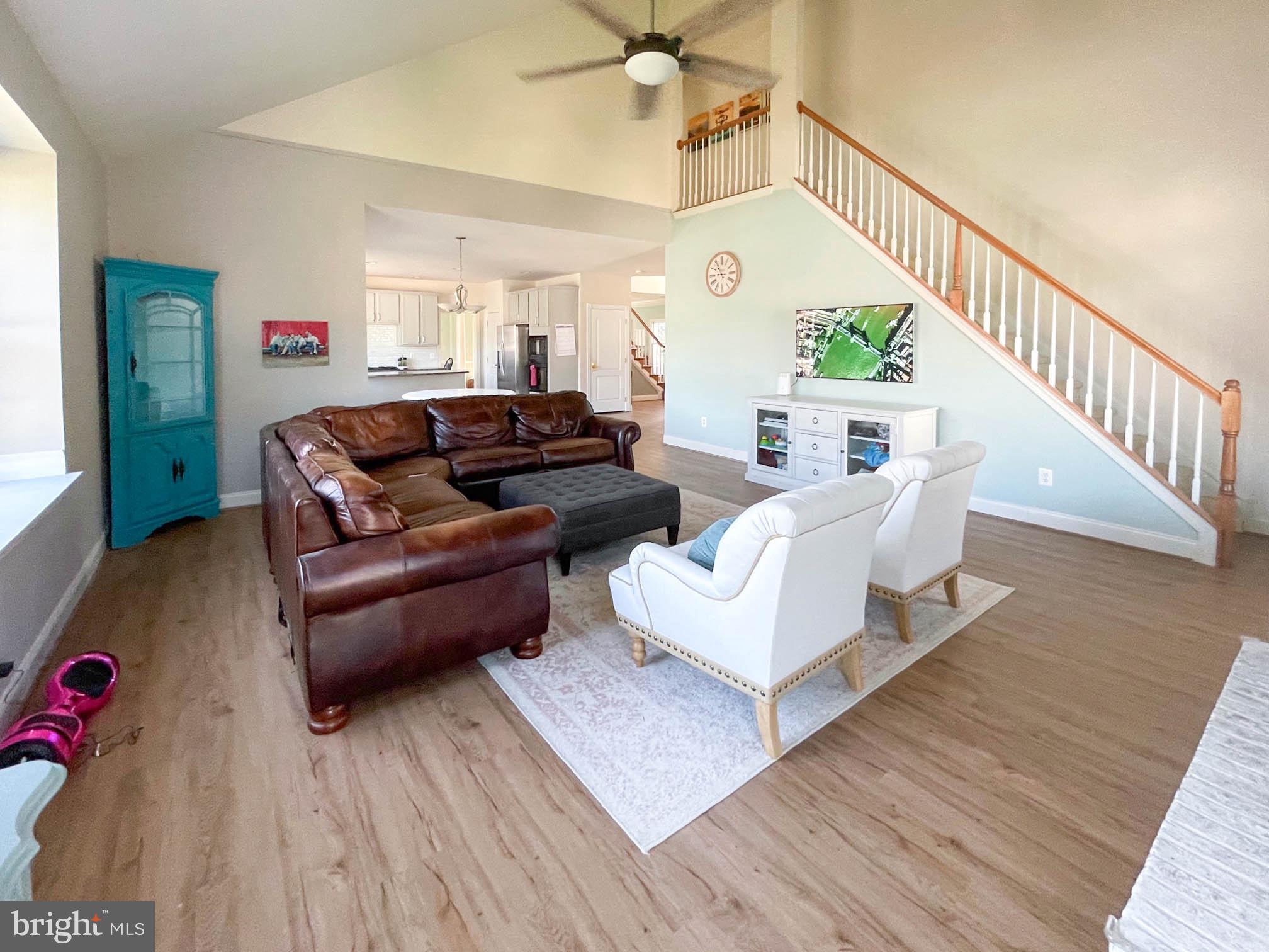 DOMINION VALLEY COUNTRY CLUB - Residential Lease