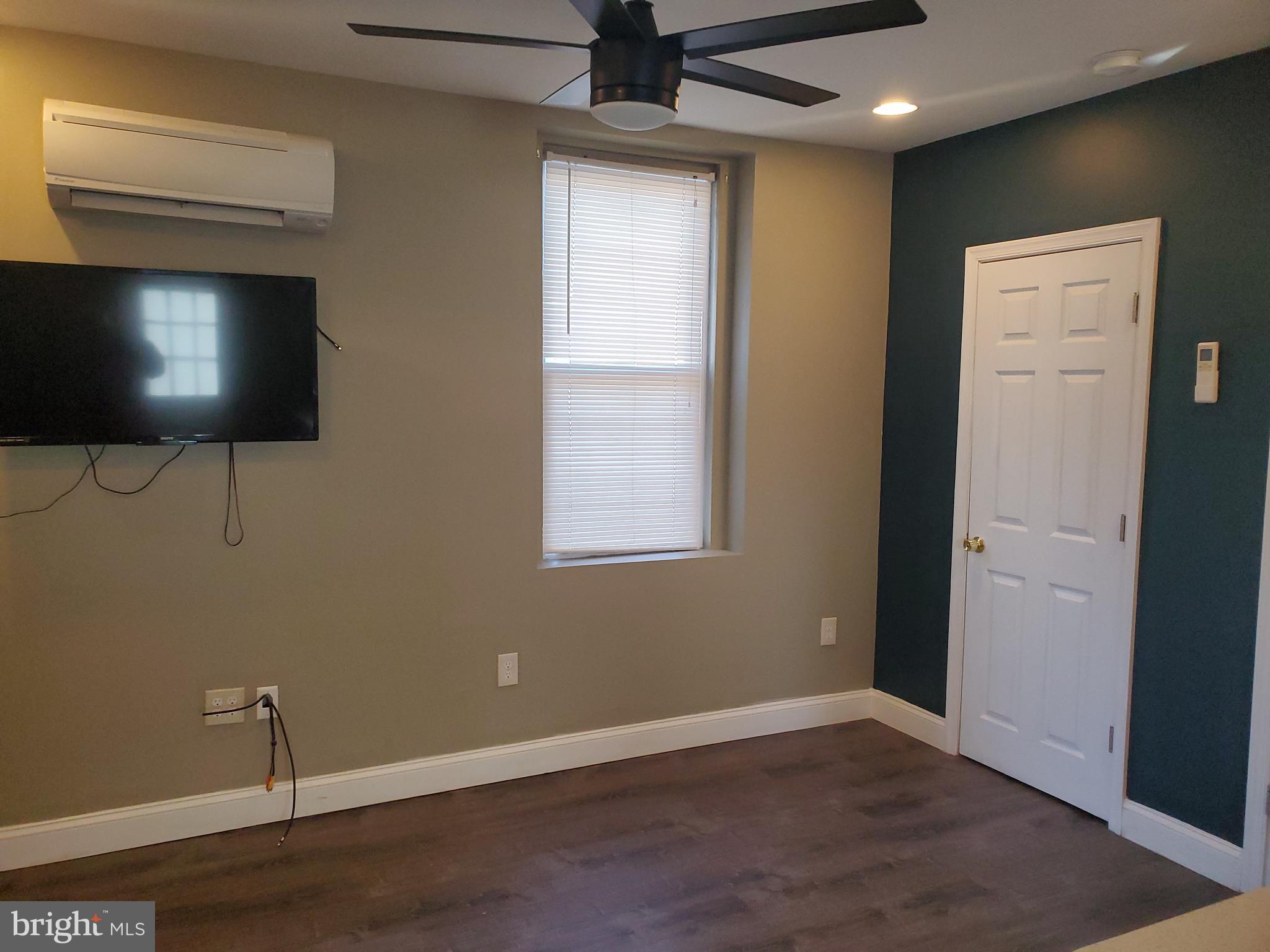 BROOKLYN PARK - Residential Lease