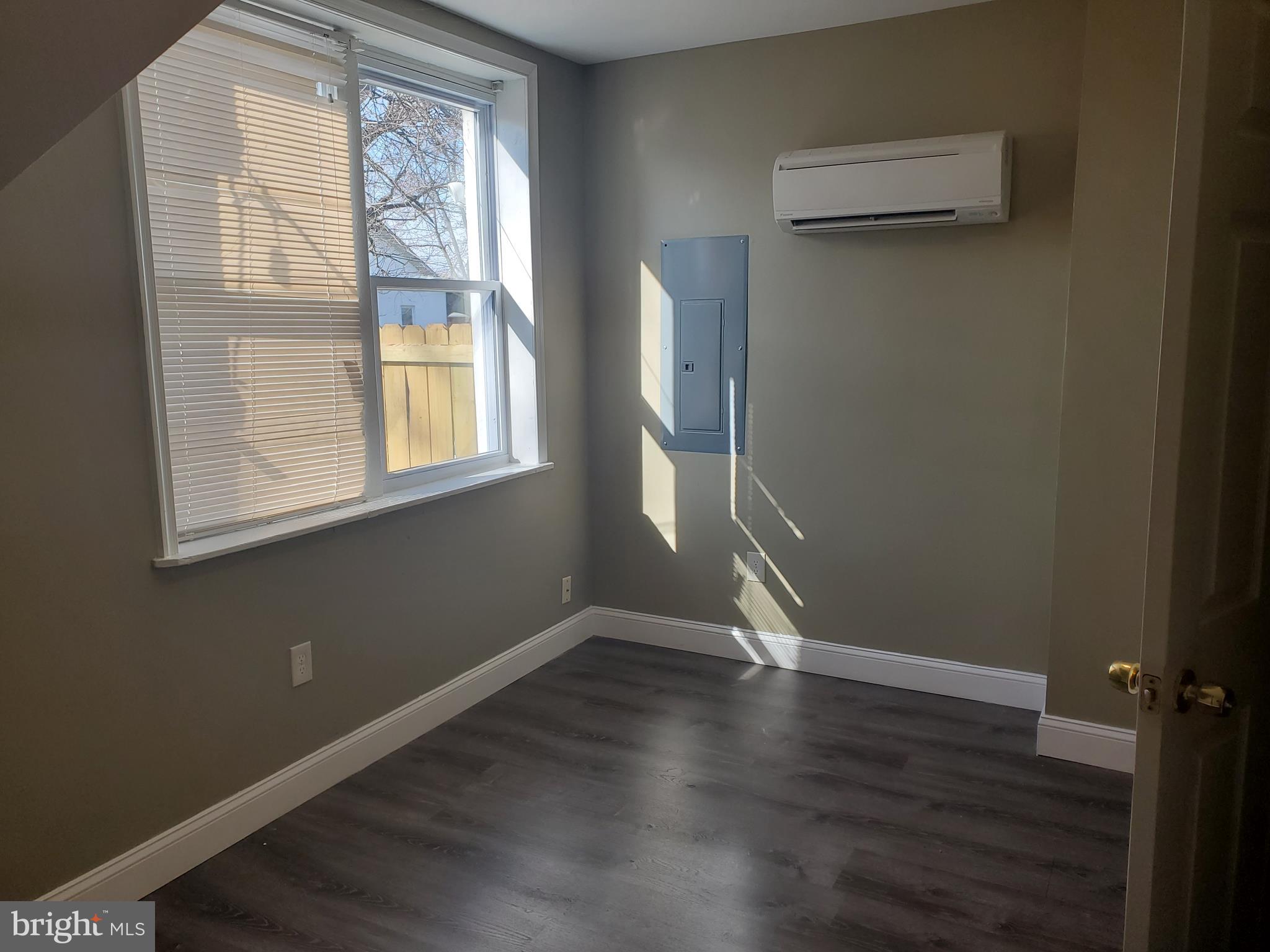 BROOKLYN PARK - Residential Lease