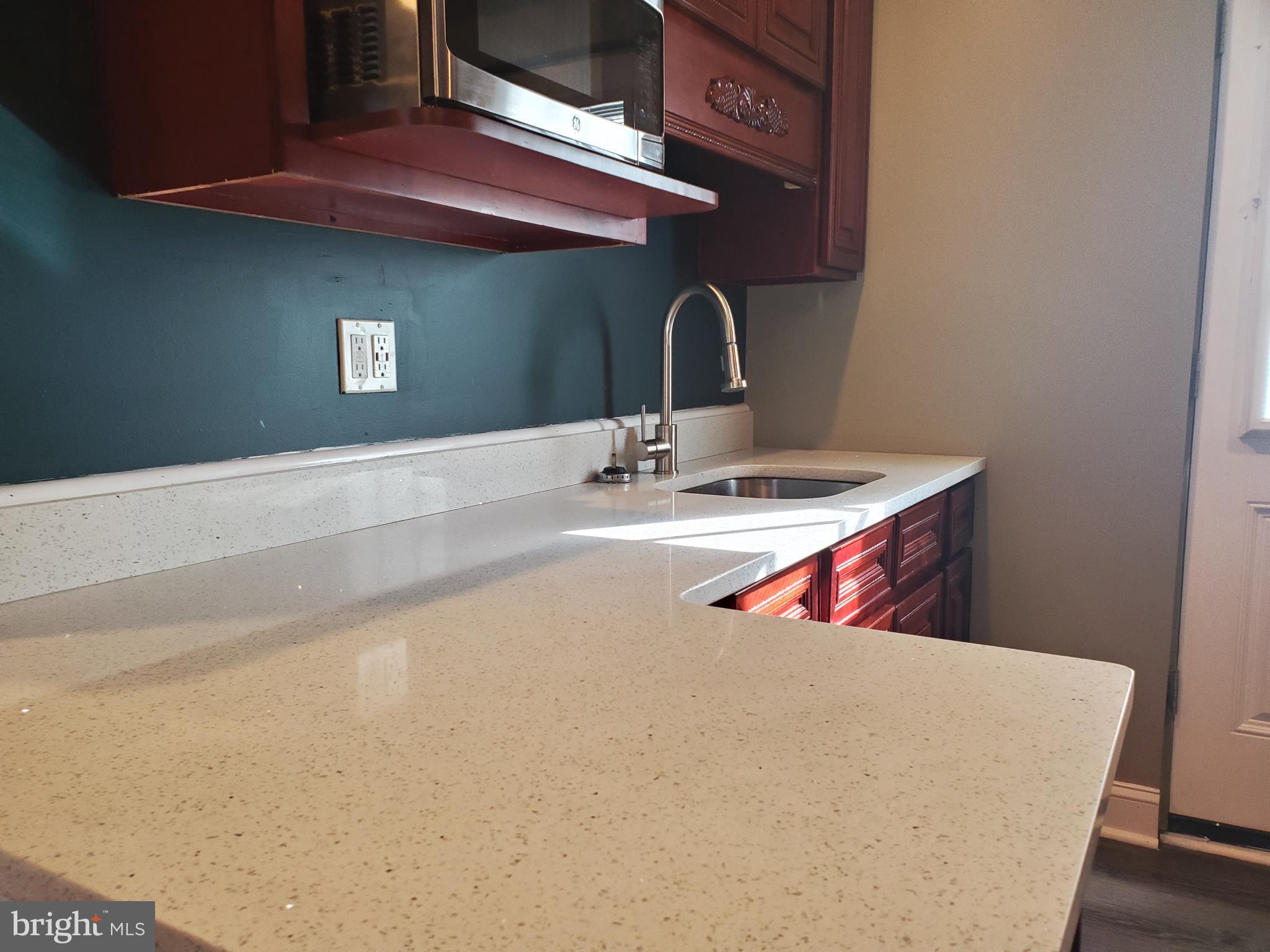 BROOKLYN PARK - Residential Lease