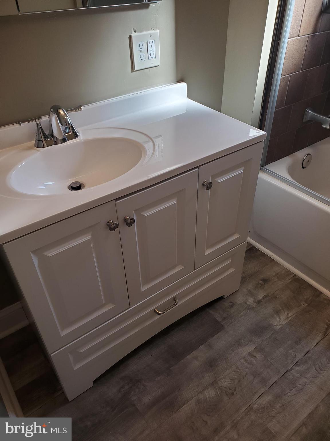 BROOKLYN PARK - Residential Lease