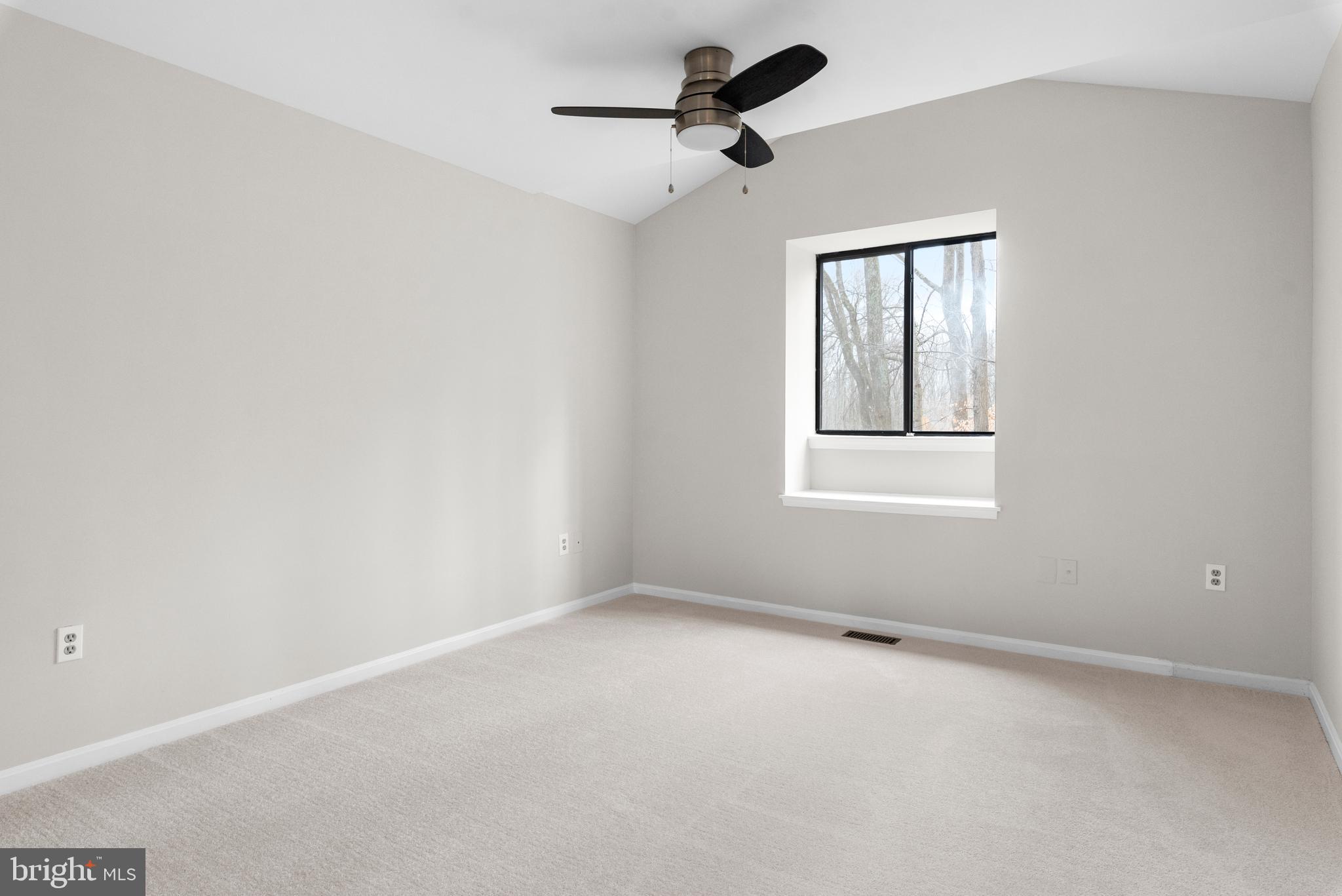 VALENTINE CREEK - Residential