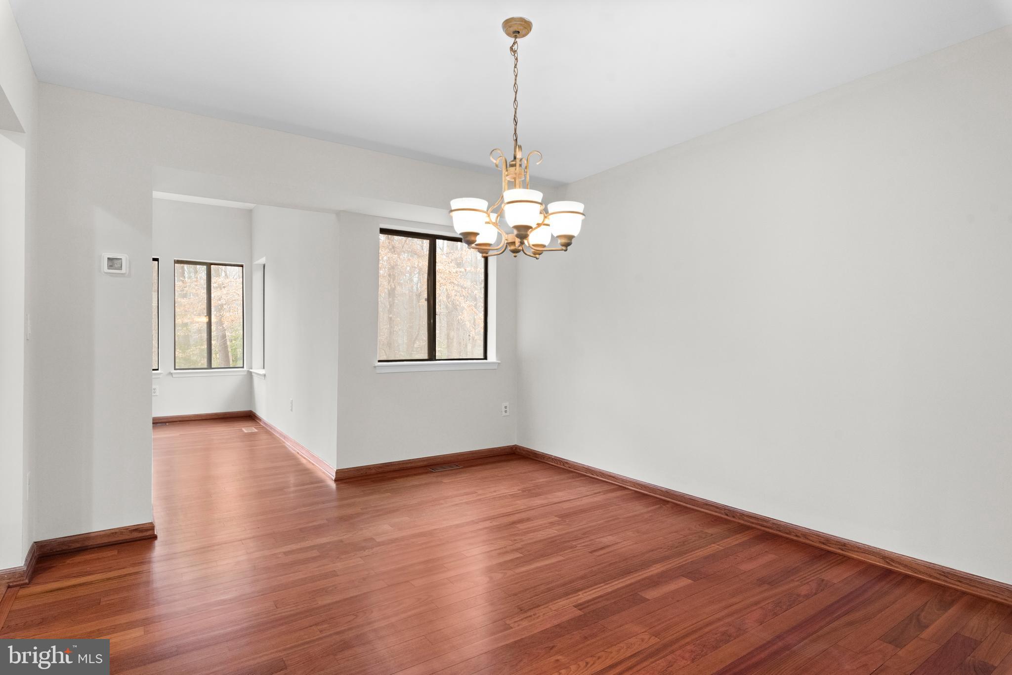 VALENTINE CREEK - Residential