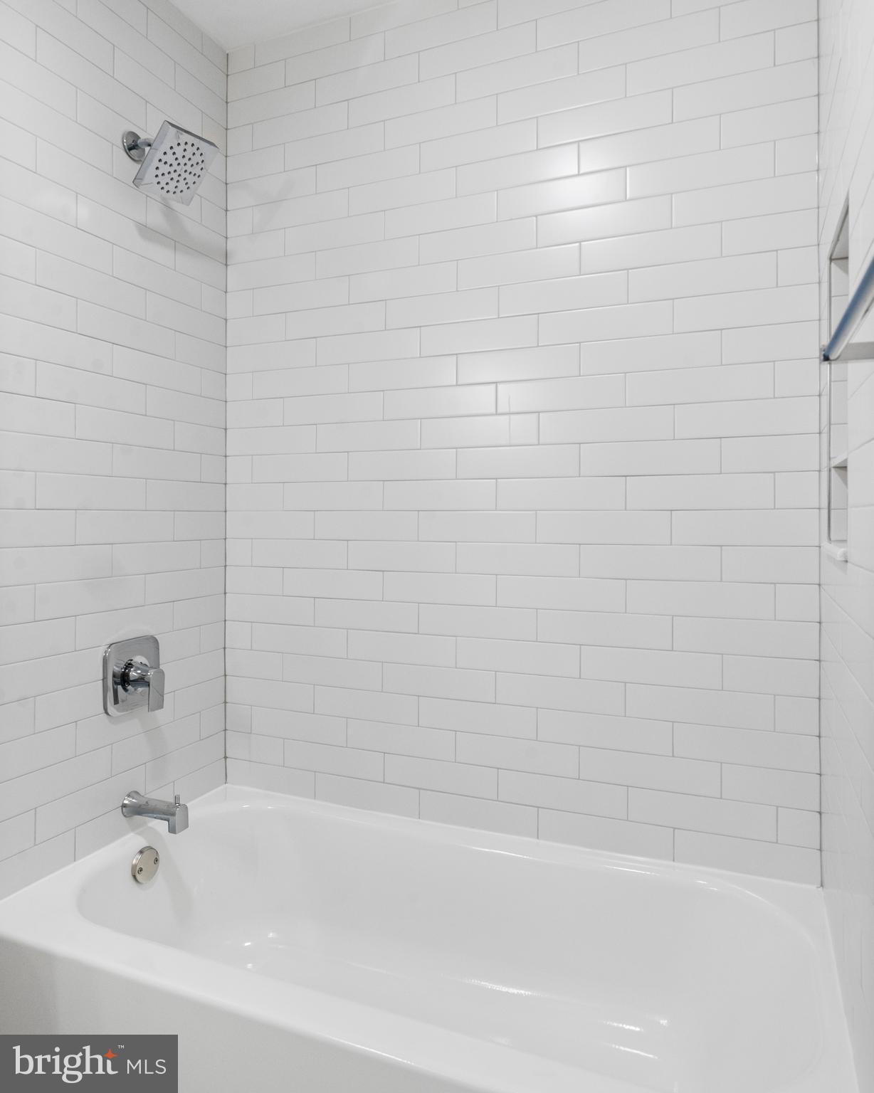 VALENTINE CREEK - Residential