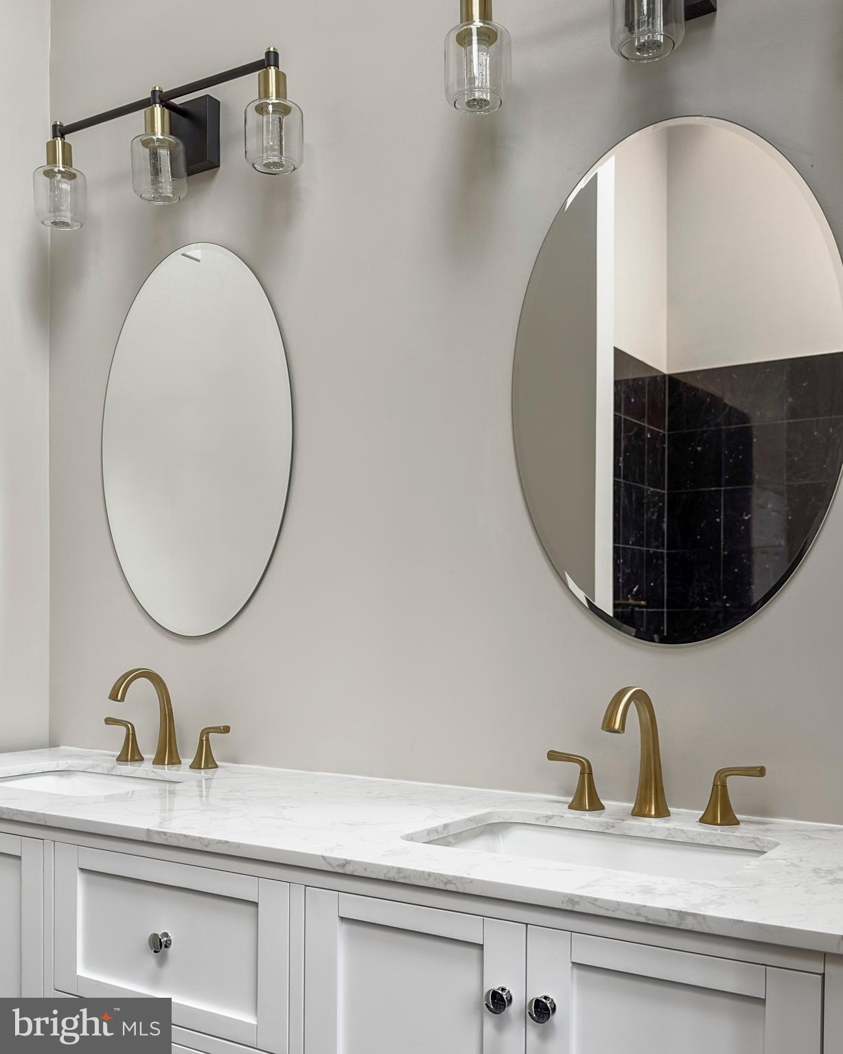 VALENTINE CREEK - Residential