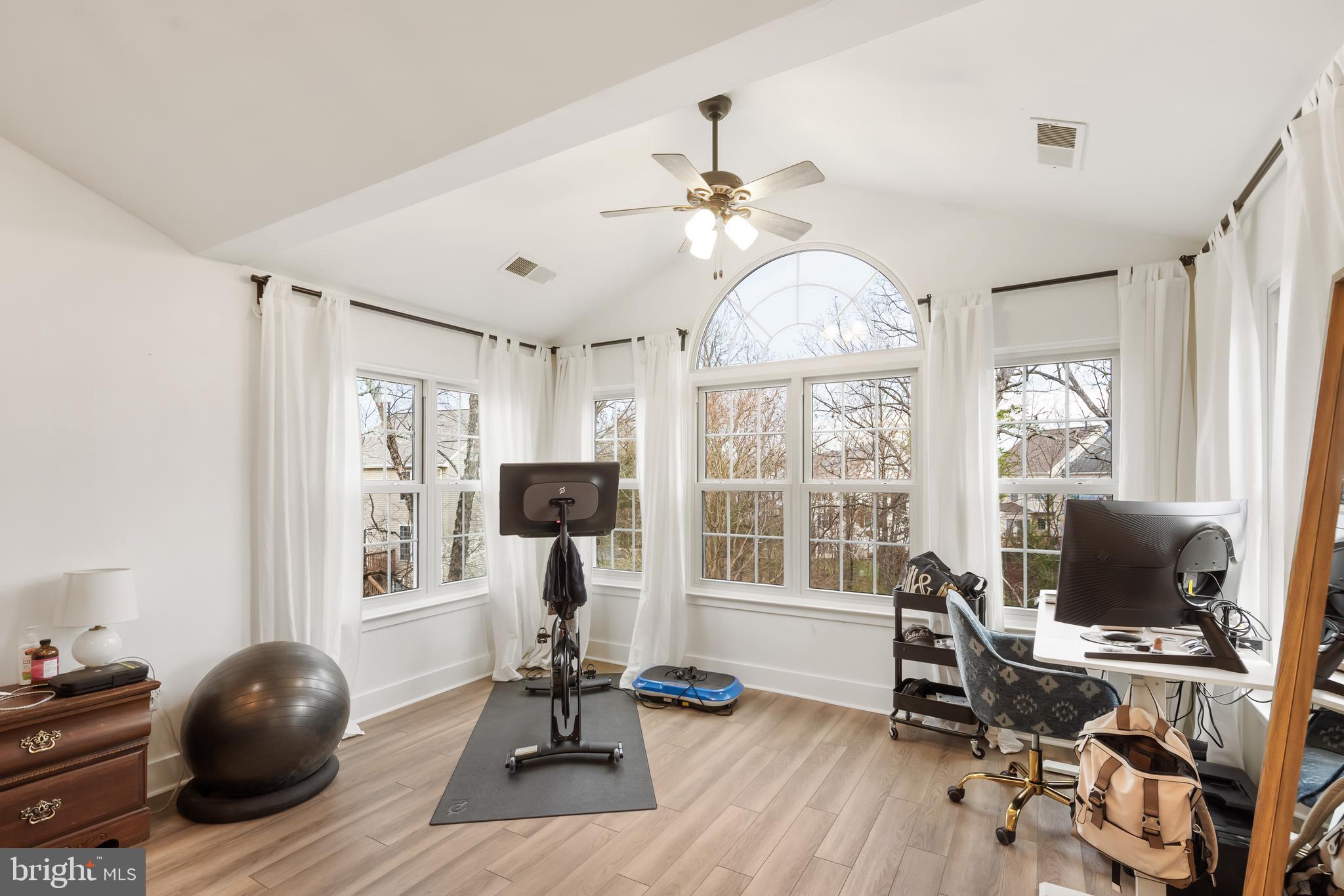 KINGSBROOKE - Residential