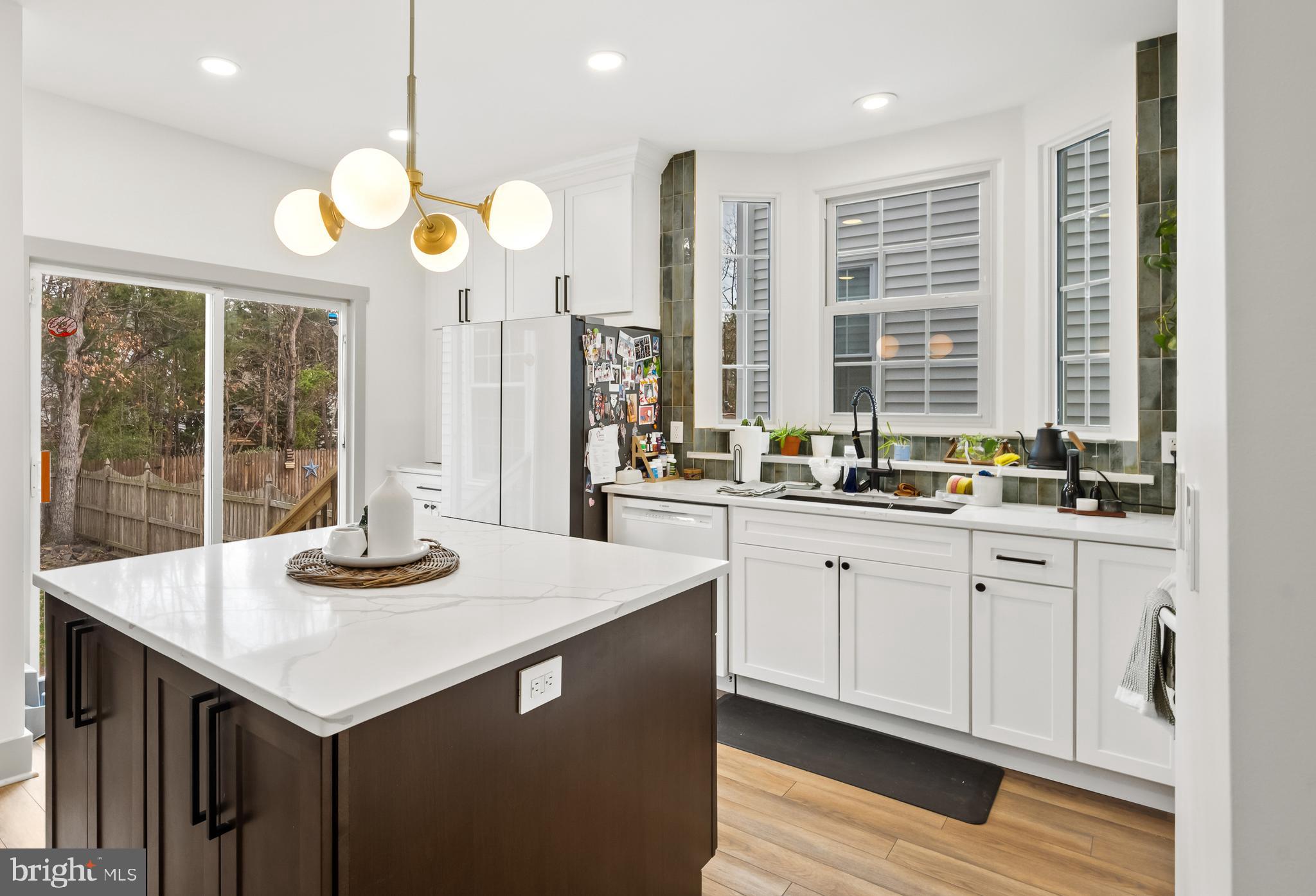 KINGSBROOKE - Residential