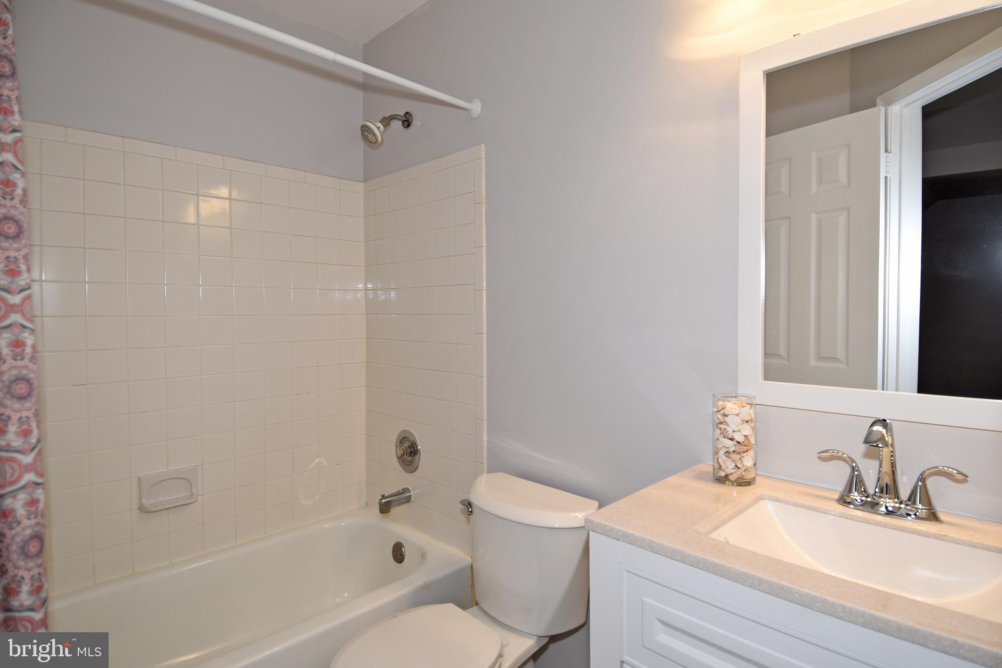 KINGSTOWNE - Residential