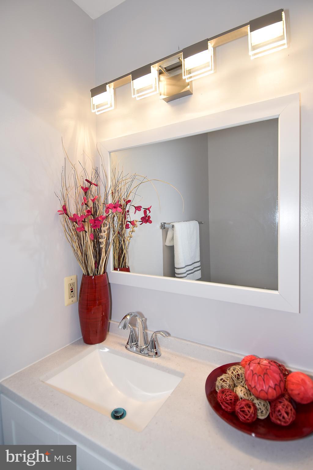 KINGSTOWNE - Residential