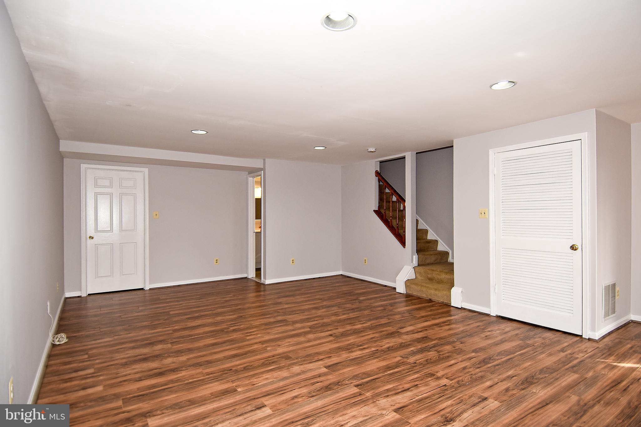 KINGSTOWNE - Residential