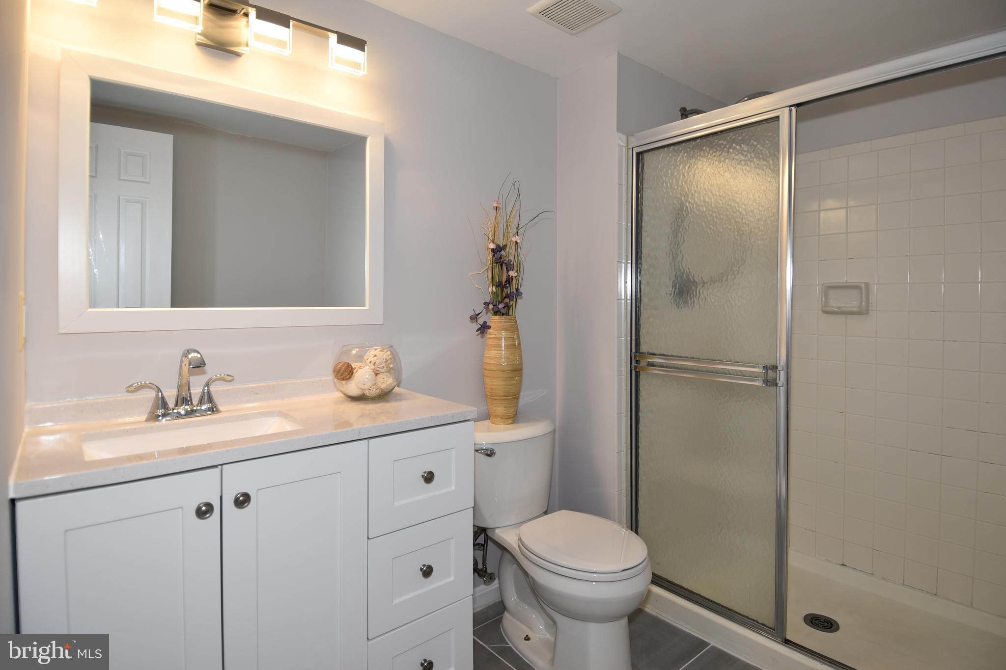 KINGSTOWNE - Residential