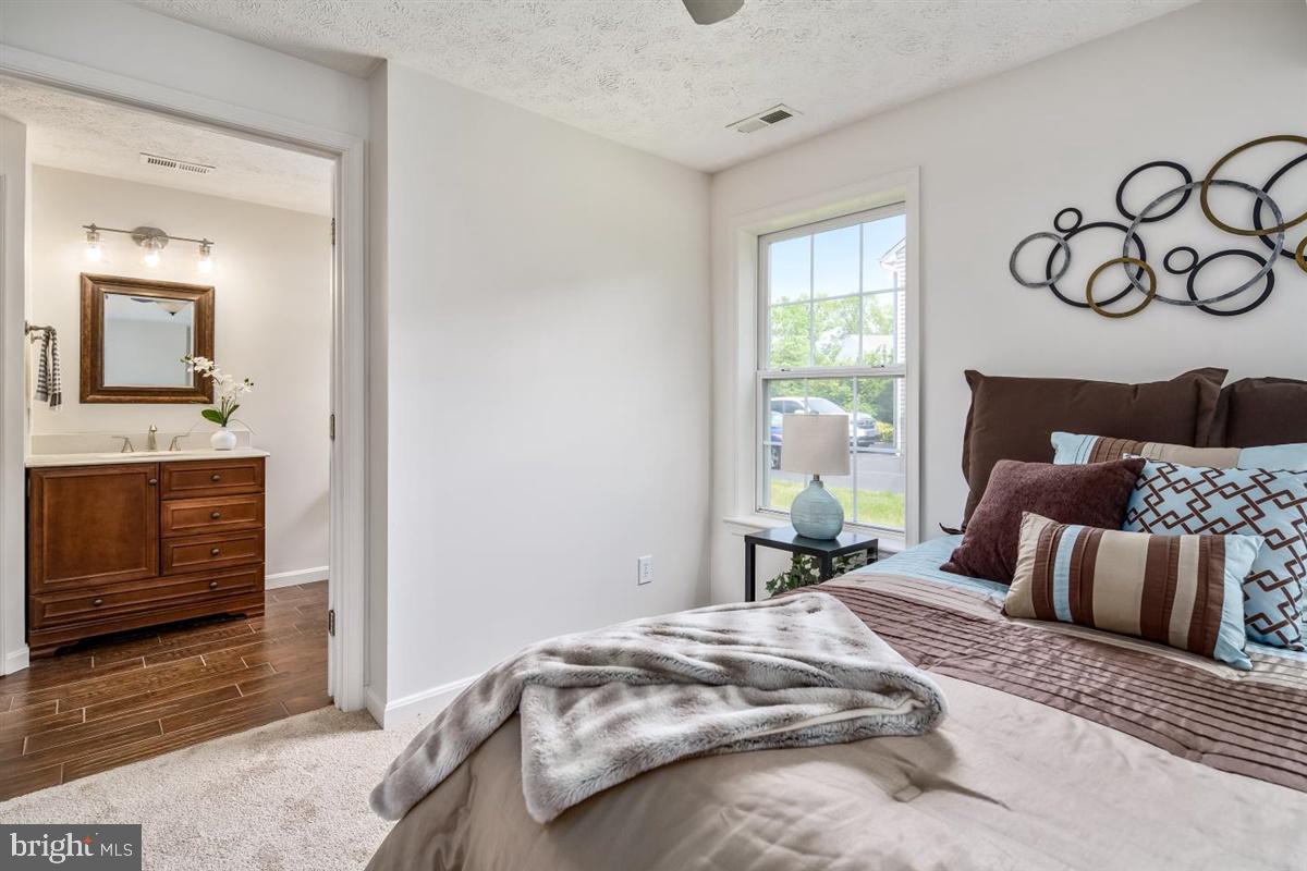 AQUIA HARBOUR - Residential