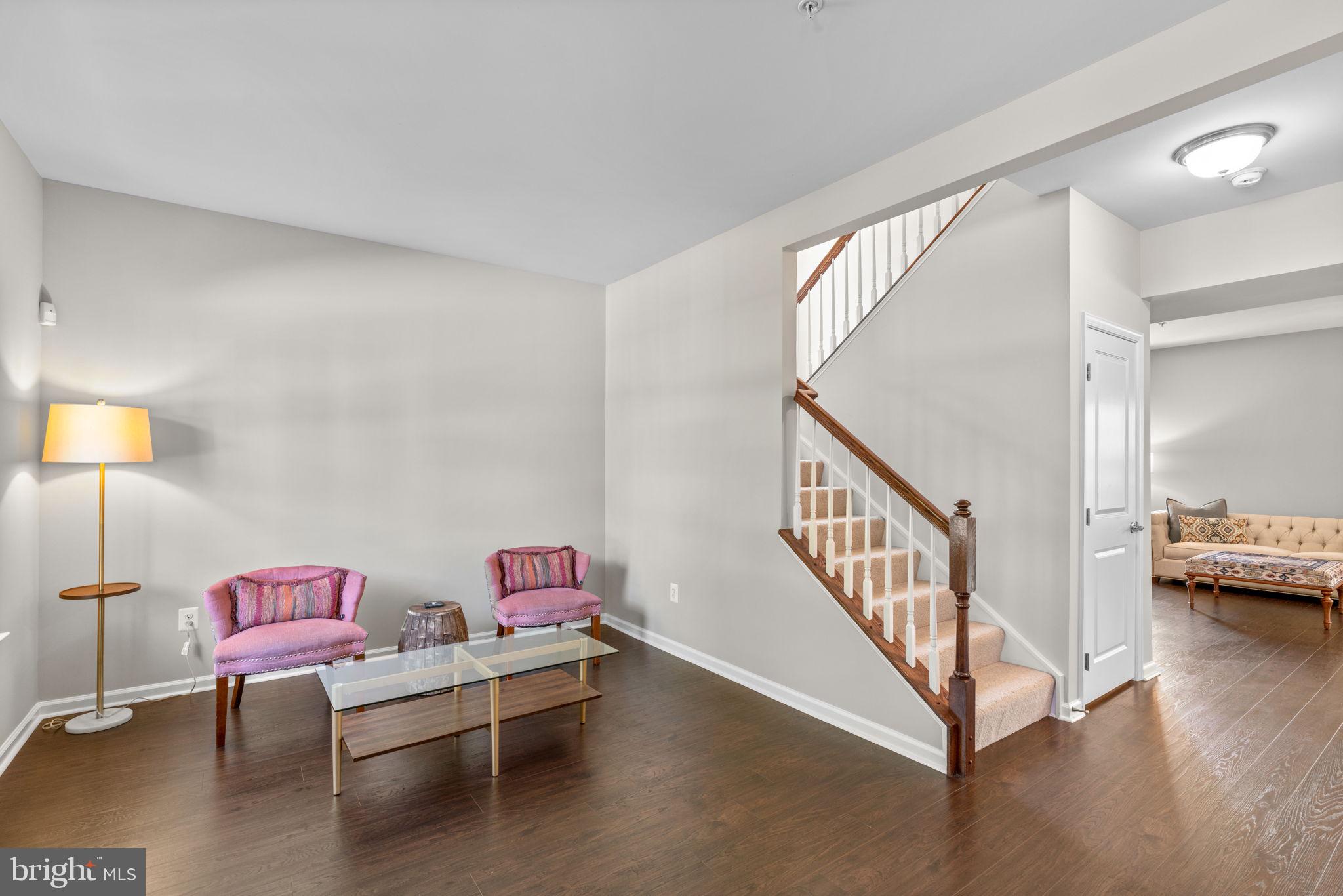 6016 N MEYER DRIVE