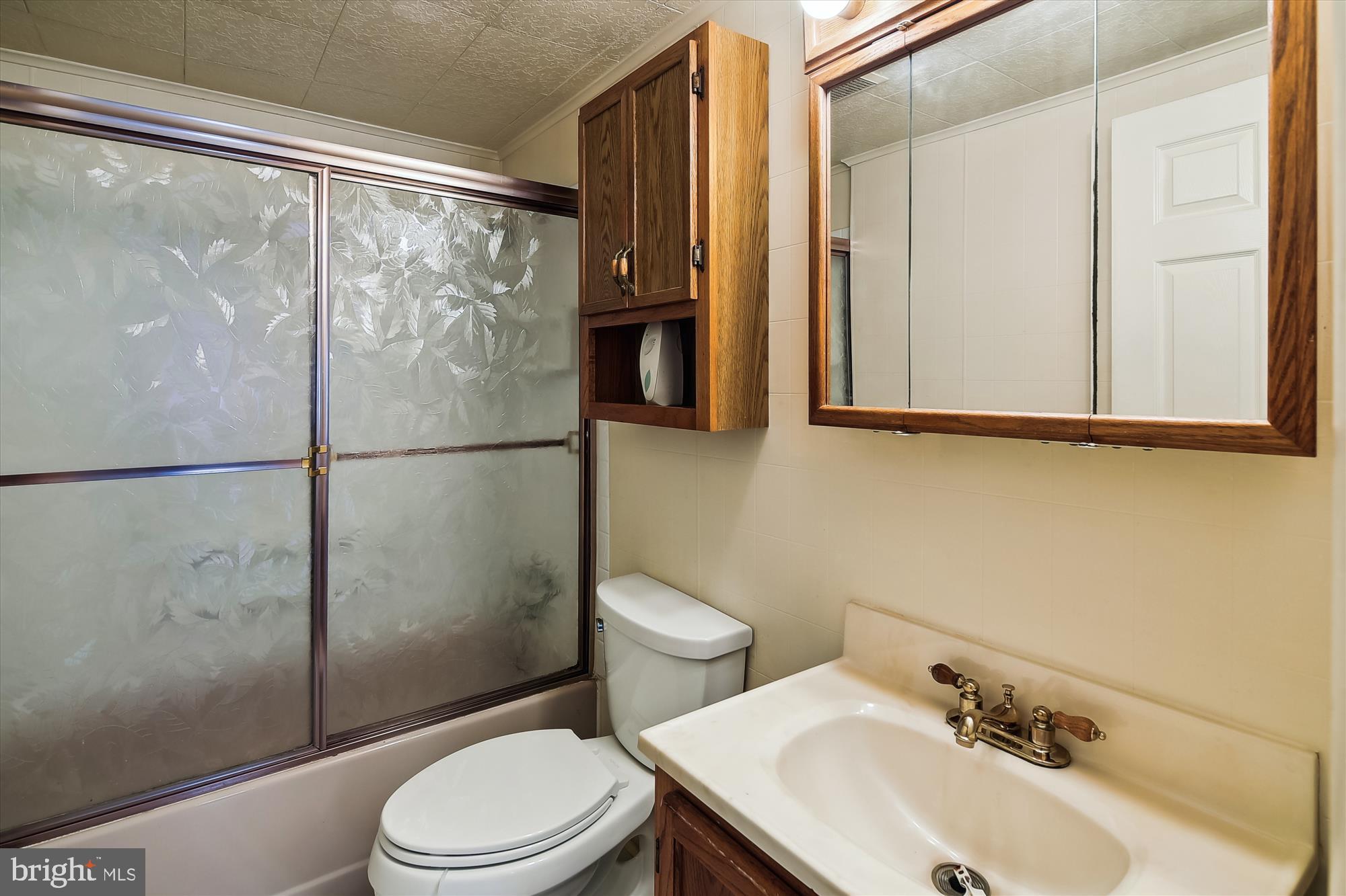 RIDGEWOOD - Residential