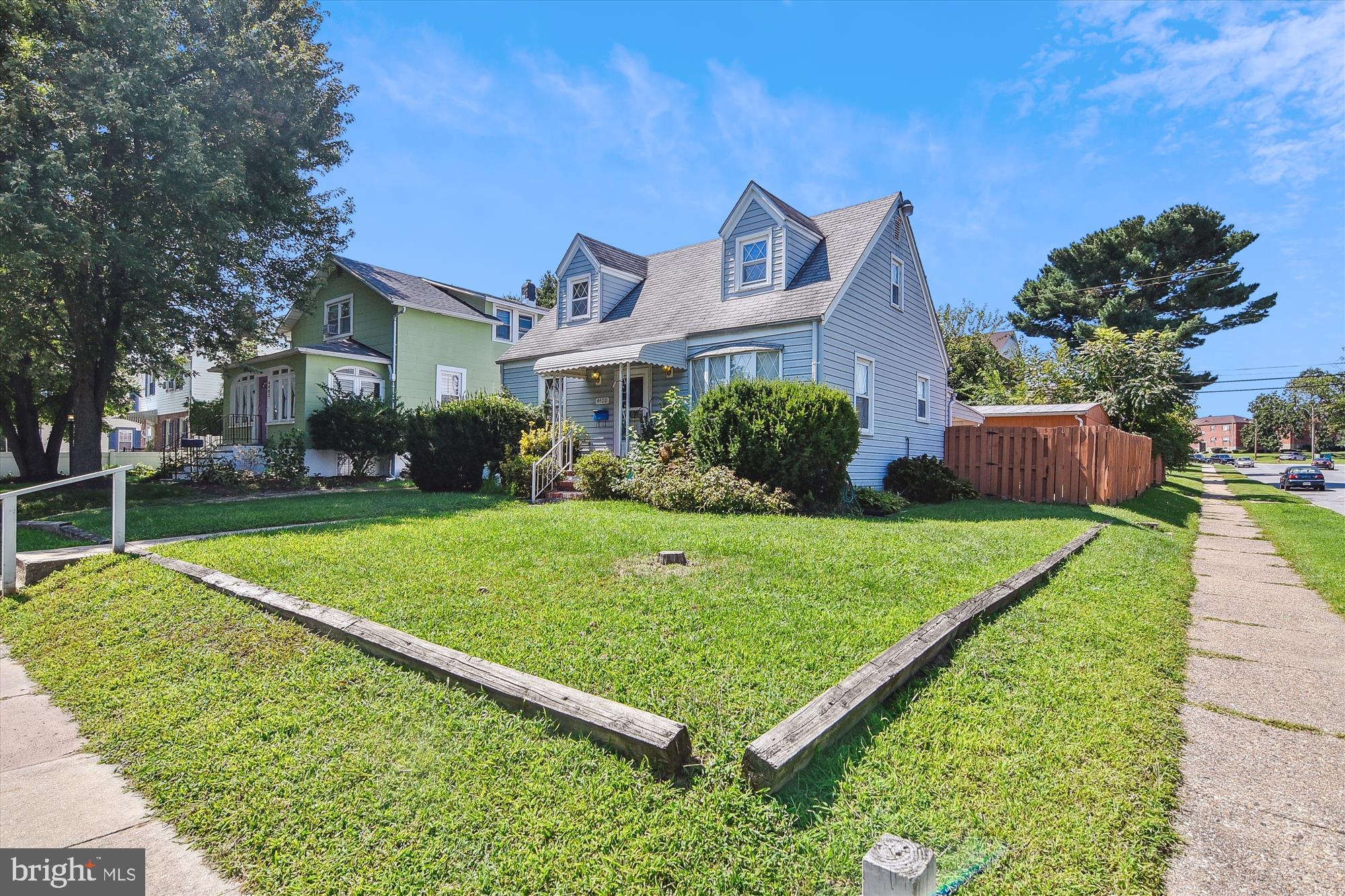 RIDGEWOOD - Residential