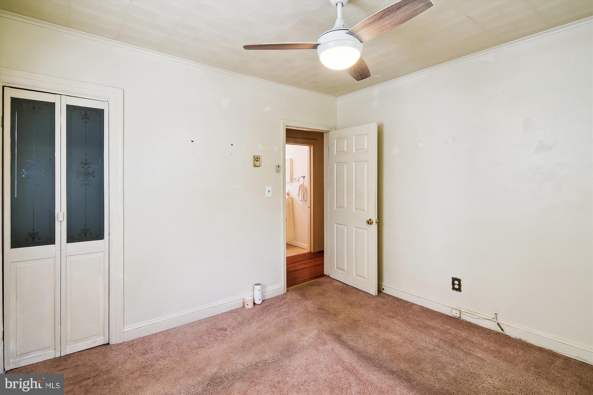 RIDGEWOOD - Residential