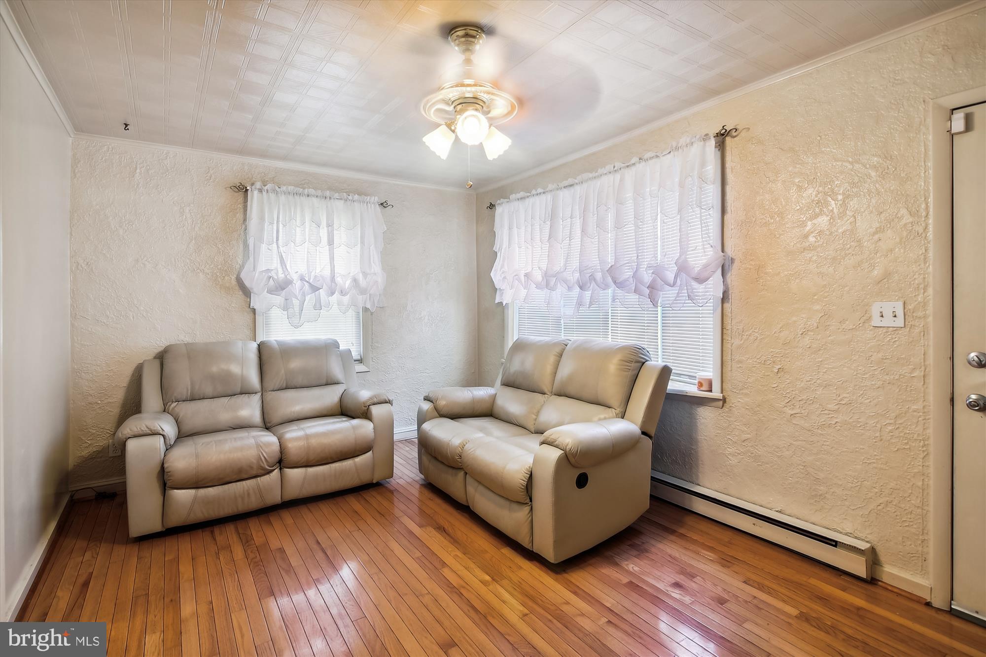 RIDGEWOOD - Residential