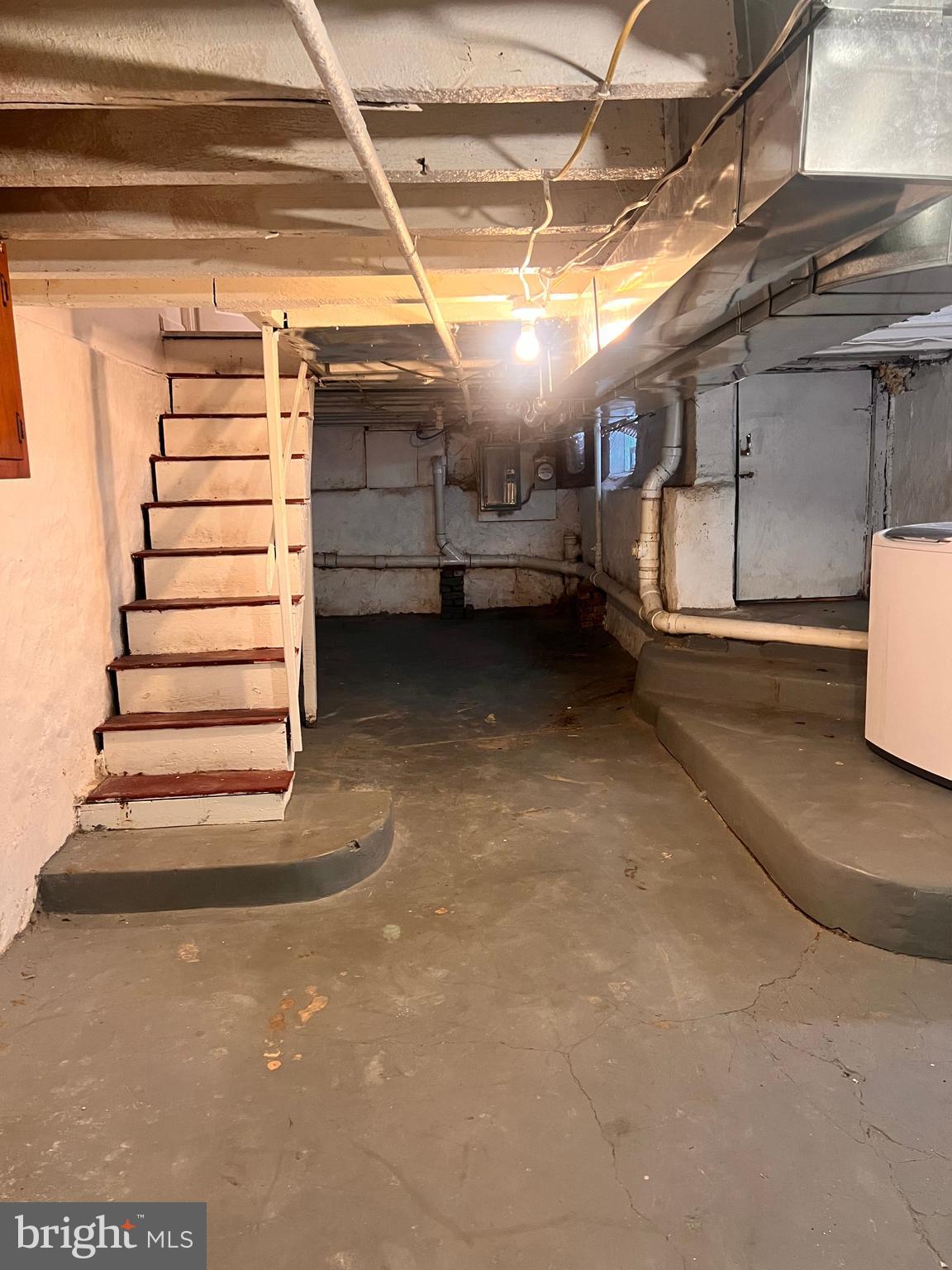 WEST PHILADELPHIA - Residential