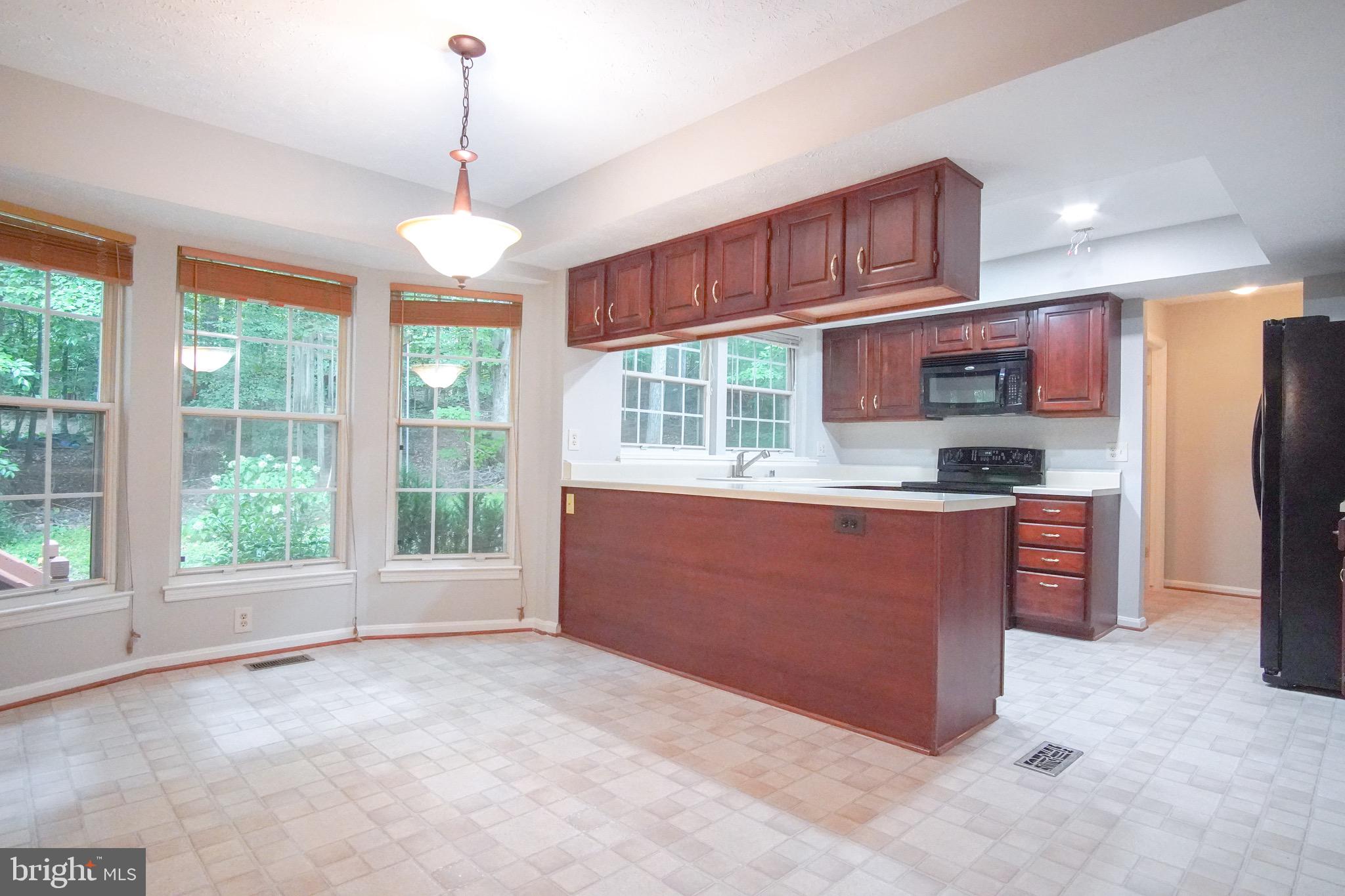 MONTCLAIR - Residential