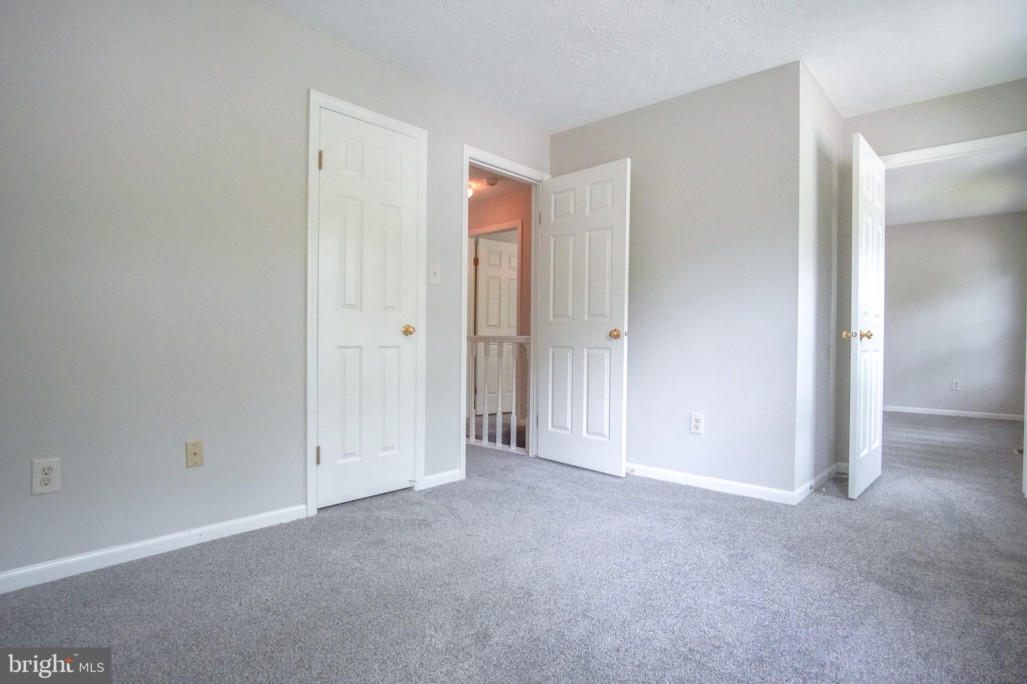 MONTCLAIR - Residential