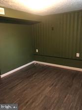 POMPONIOS BEL AIR - Residential Lease