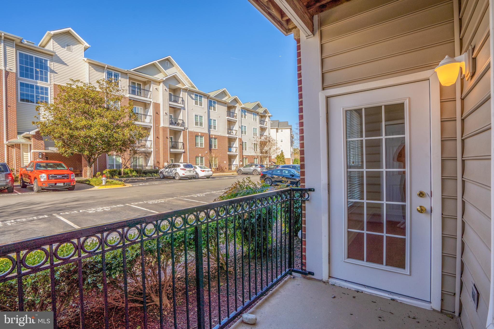 GATES OF MCLEAN - Residential Lease