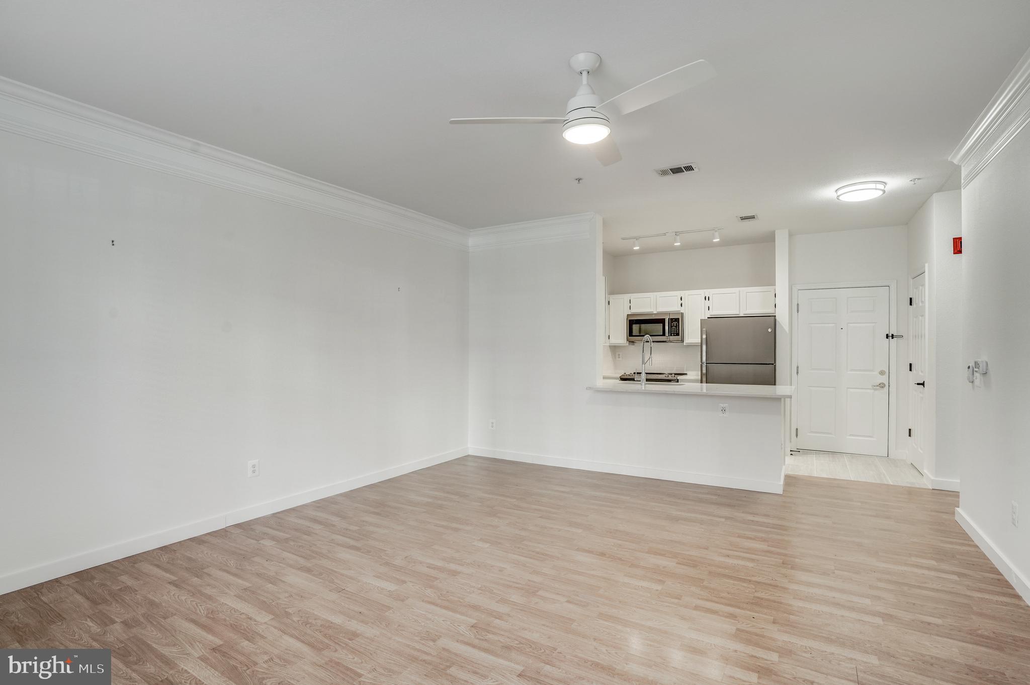 GATES OF MCLEAN - Residential Lease