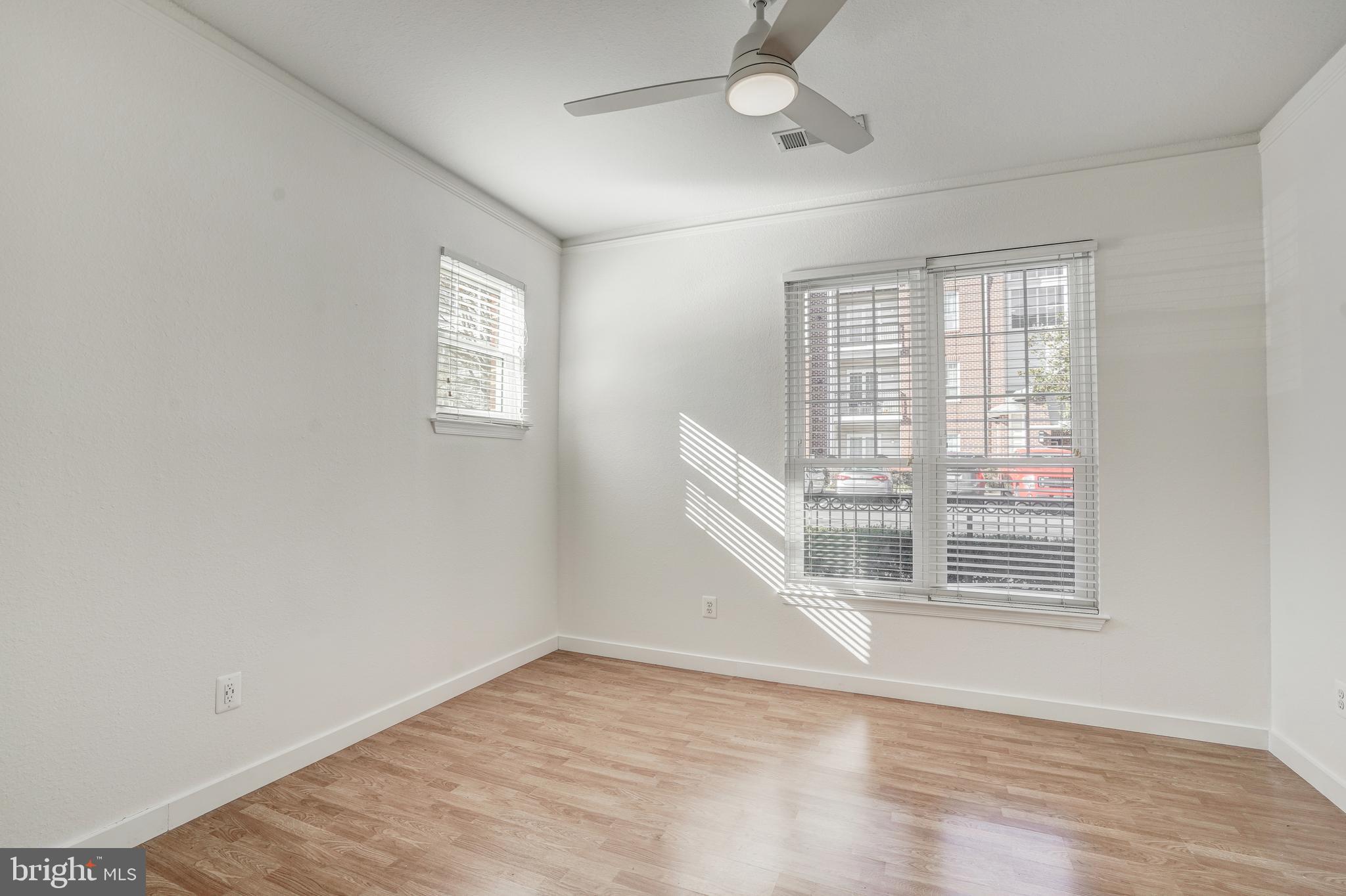 GATES OF MCLEAN - Residential Lease