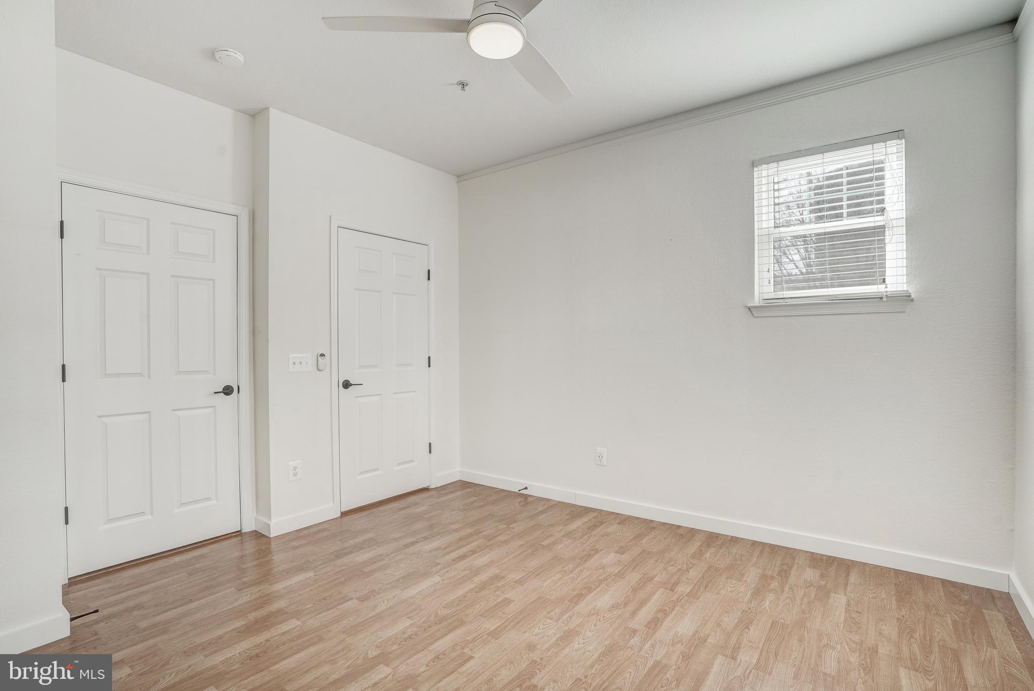 GATES OF MCLEAN - Residential Lease