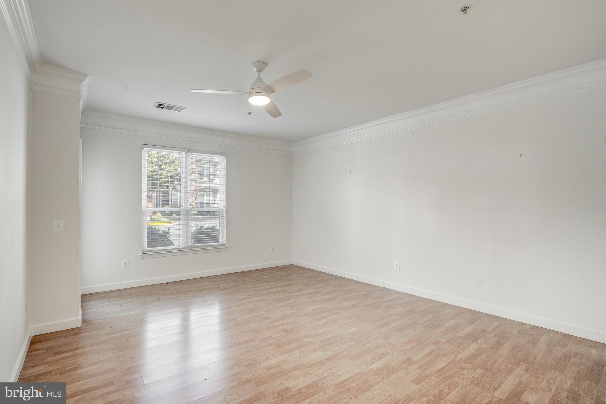 GATES OF MCLEAN - Residential Lease