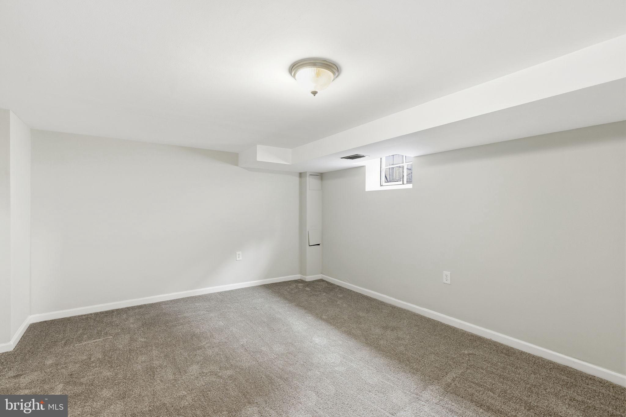 MIDDLESEX - Residential