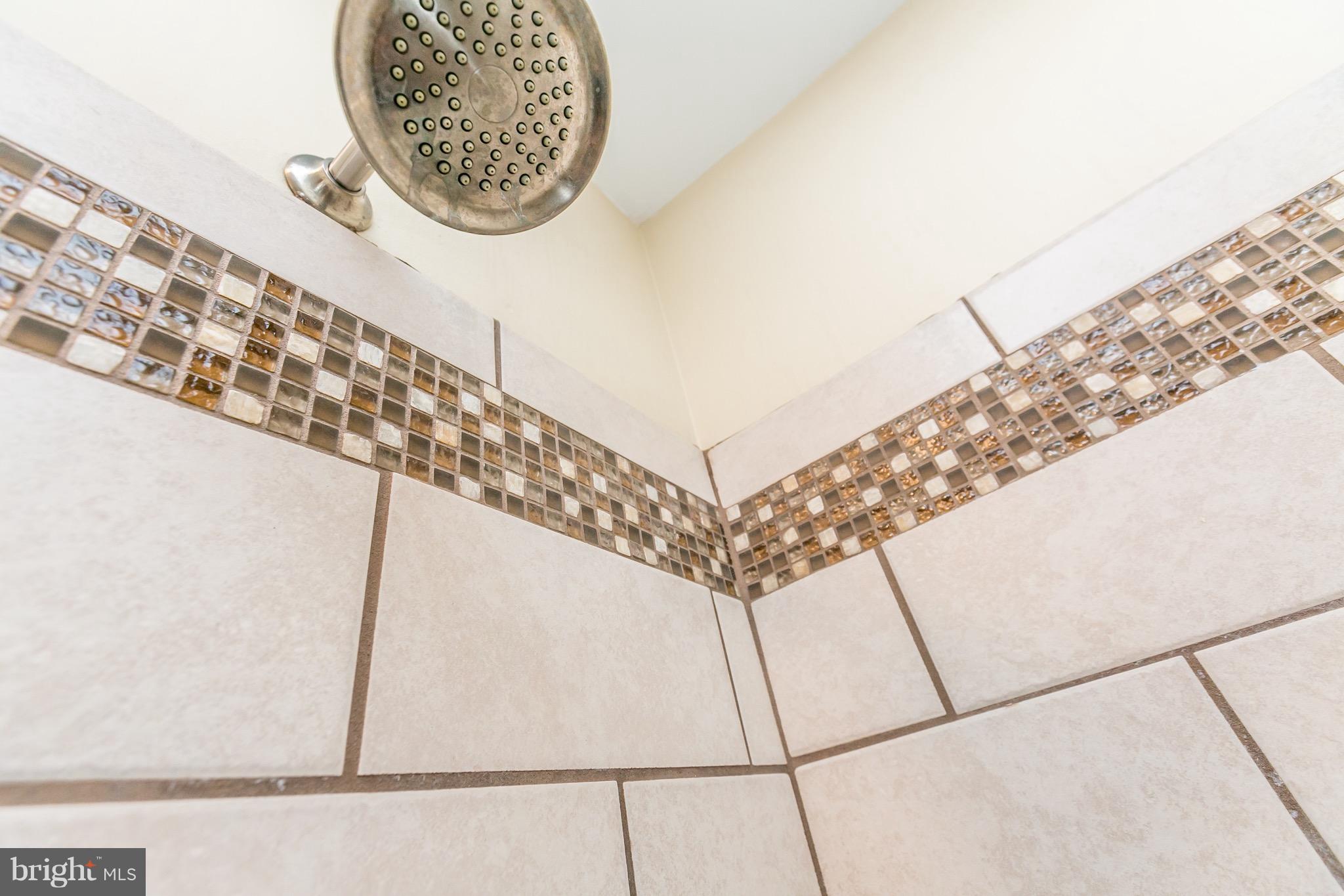 MURRAY POINT - Residential Lease