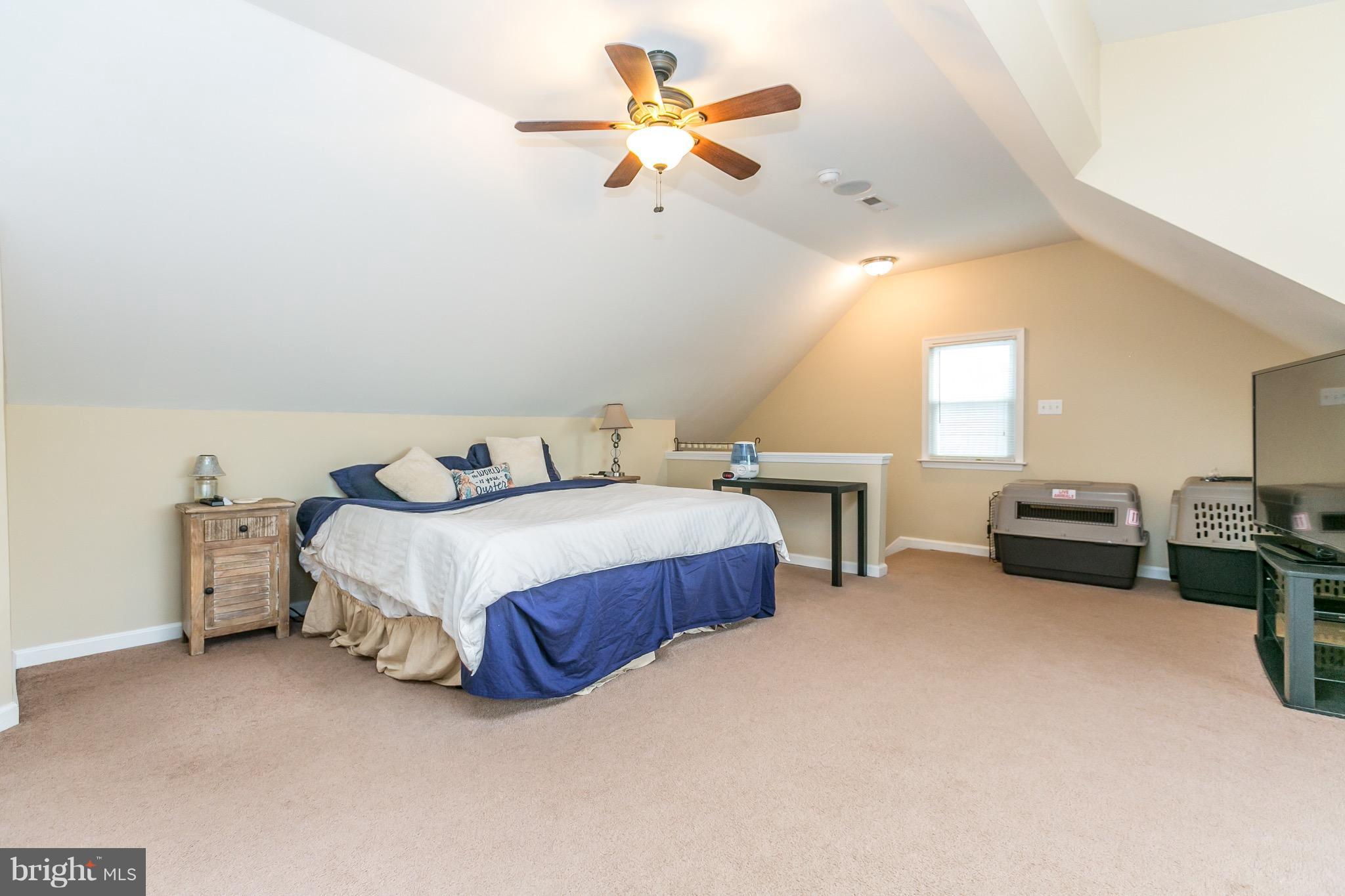 MURRAY POINT - Residential Lease