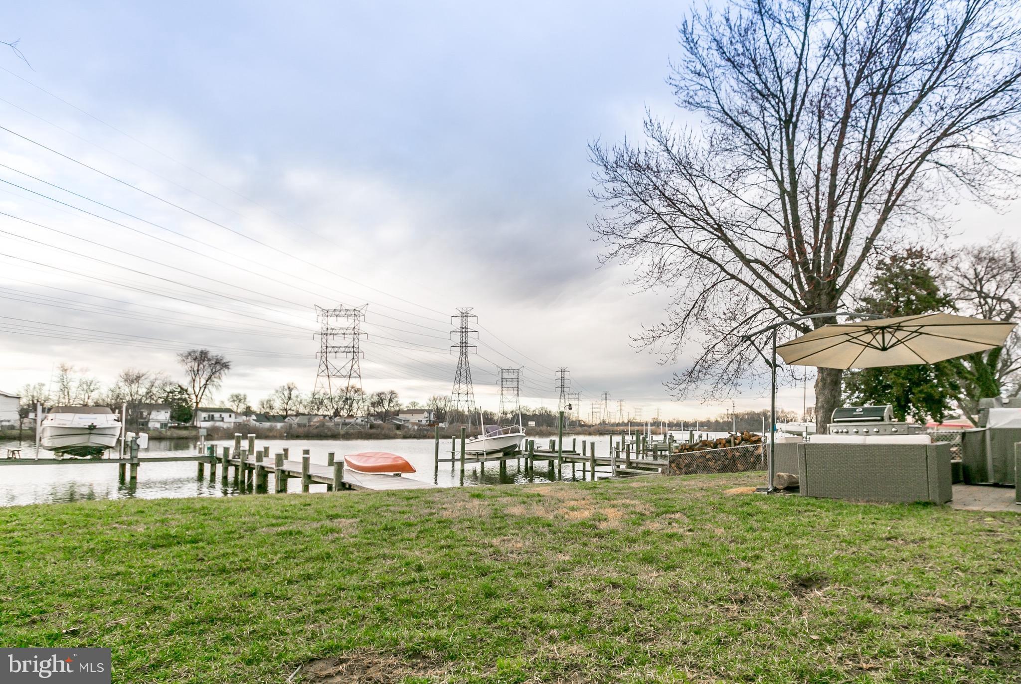 MURRAY POINT - Residential Lease