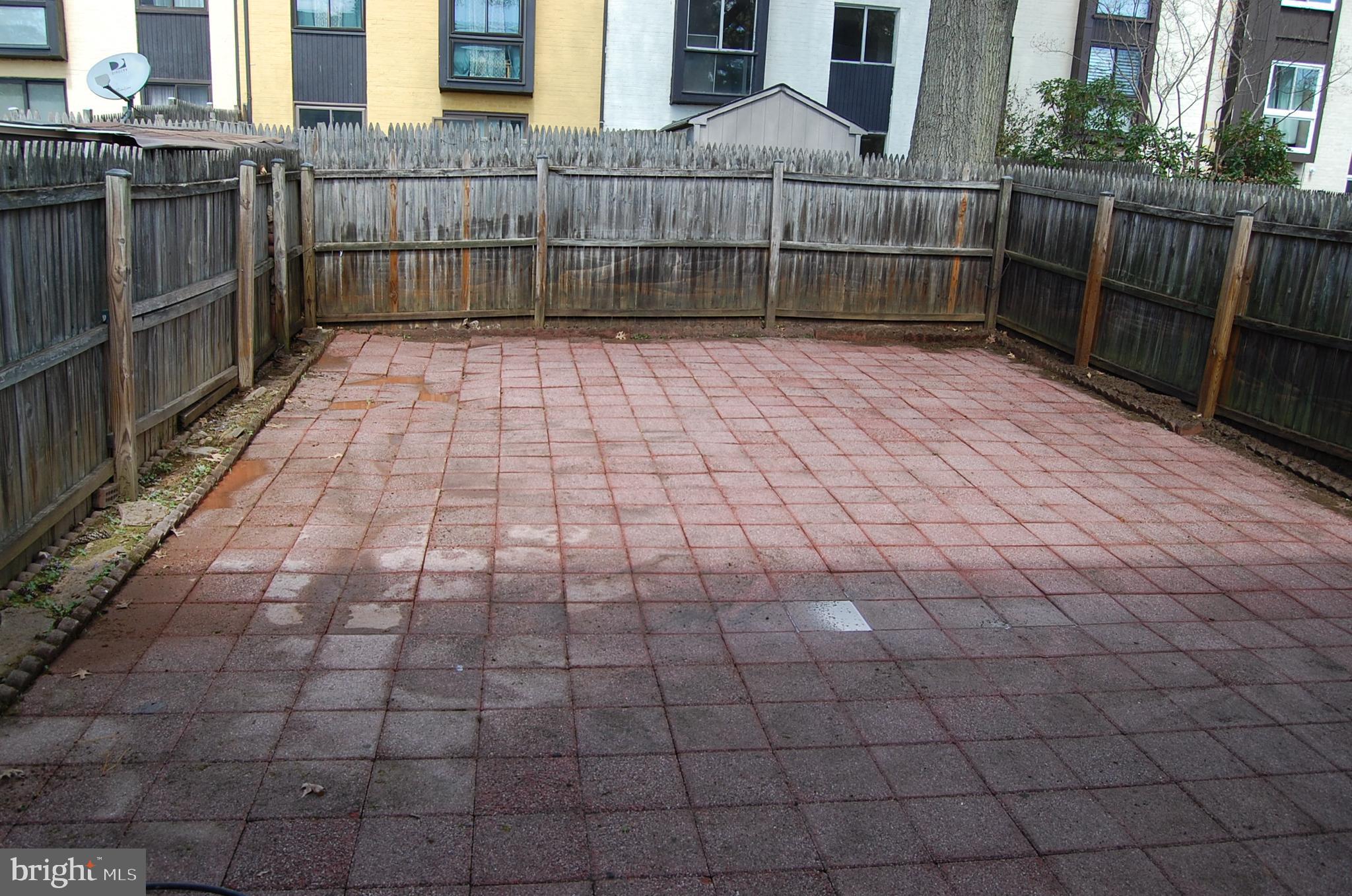 MONTGOMERY VILLAGE - Residential