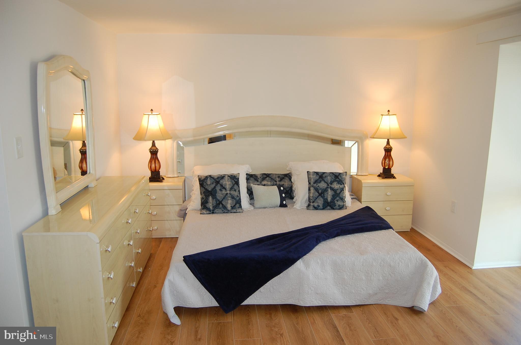 MONTGOMERY VILLAGE - Residential