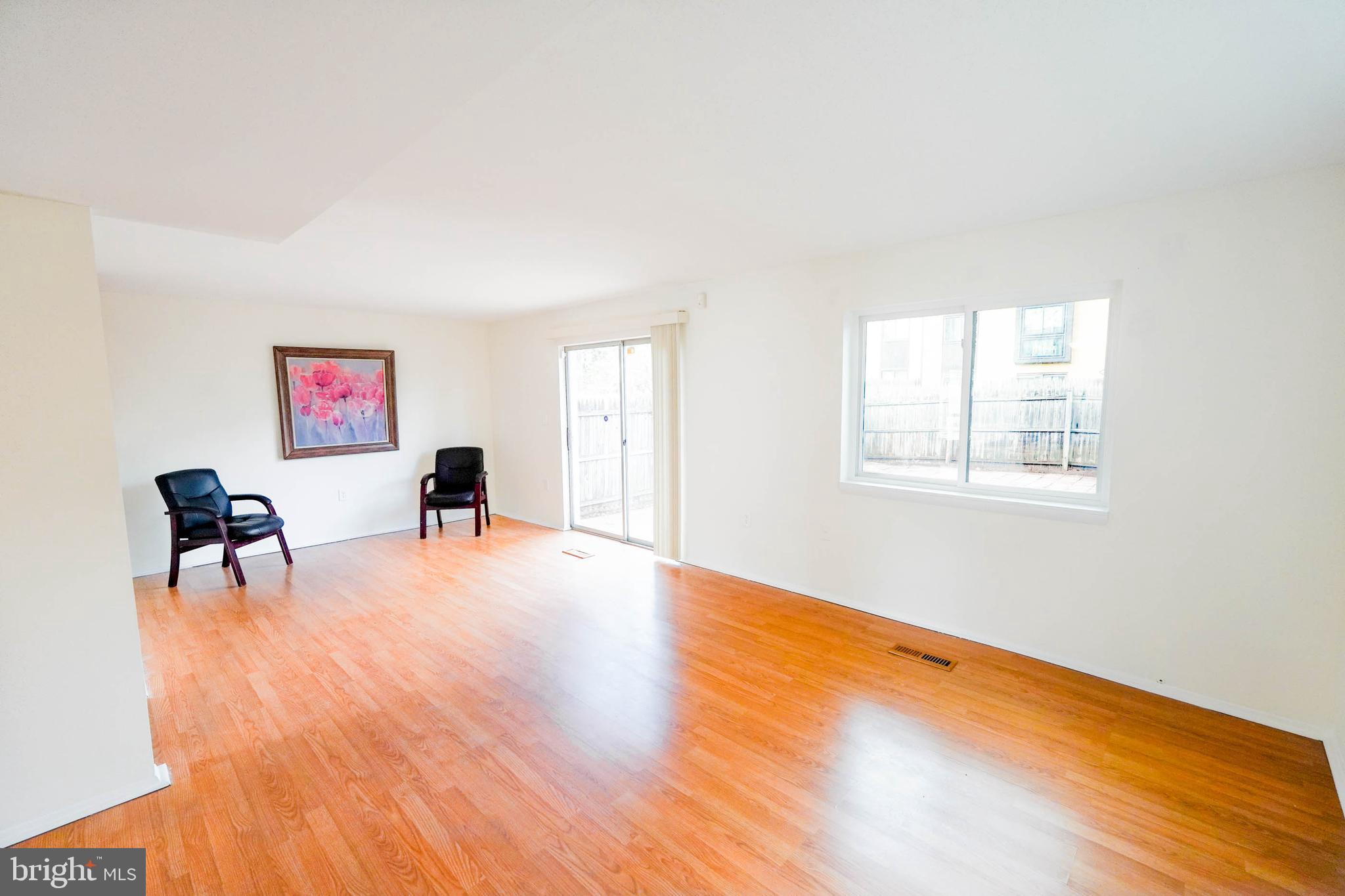 MONTGOMERY VILLAGE - Residential