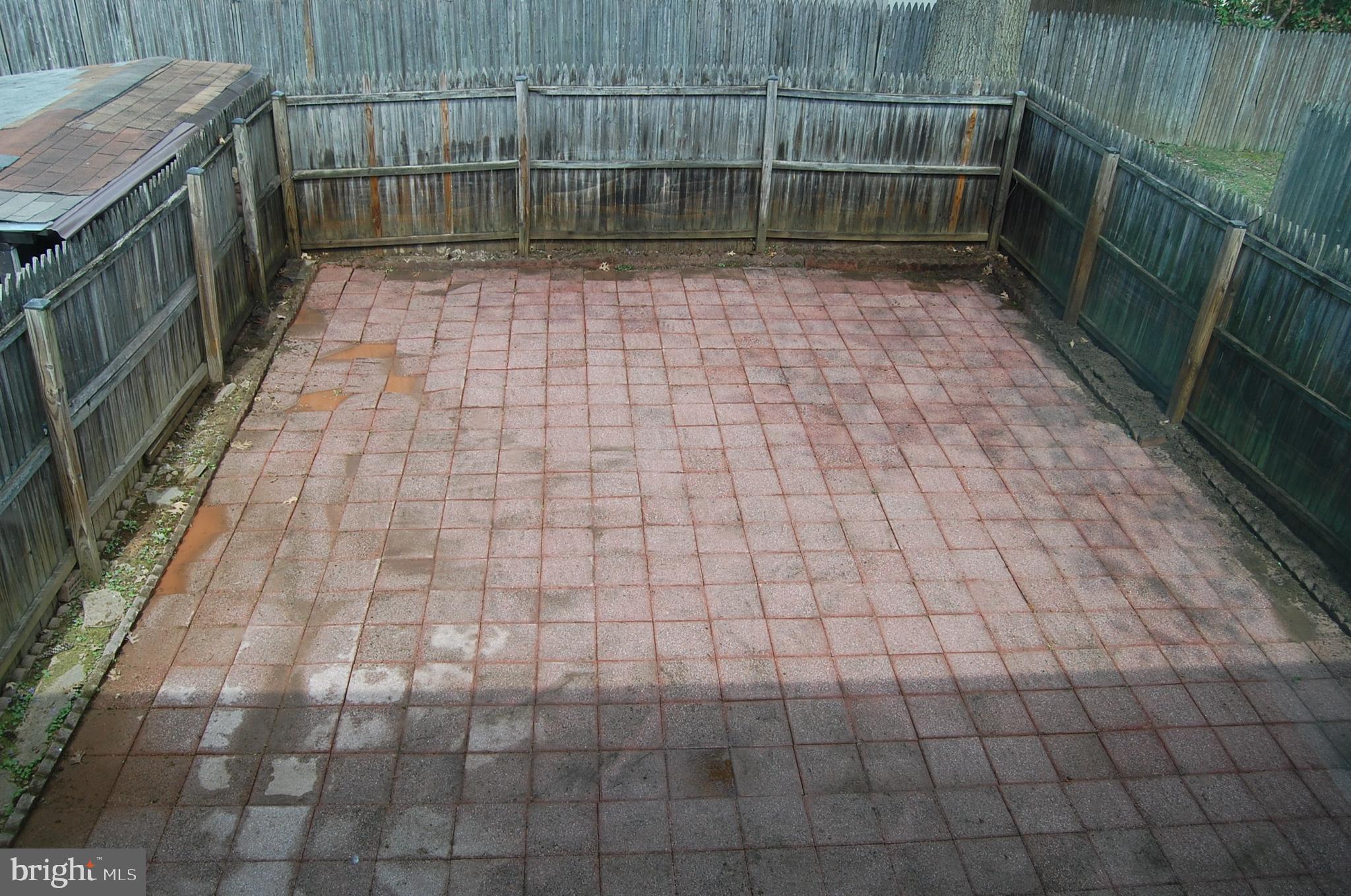 MONTGOMERY VILLAGE - Residential