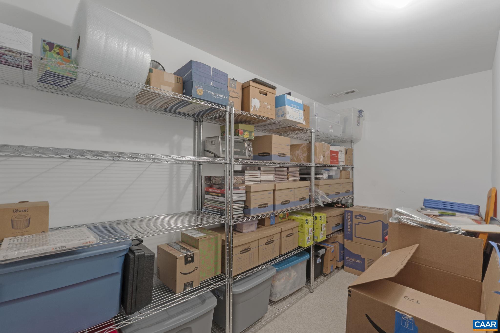 LAKE MONTICELLO - Residential