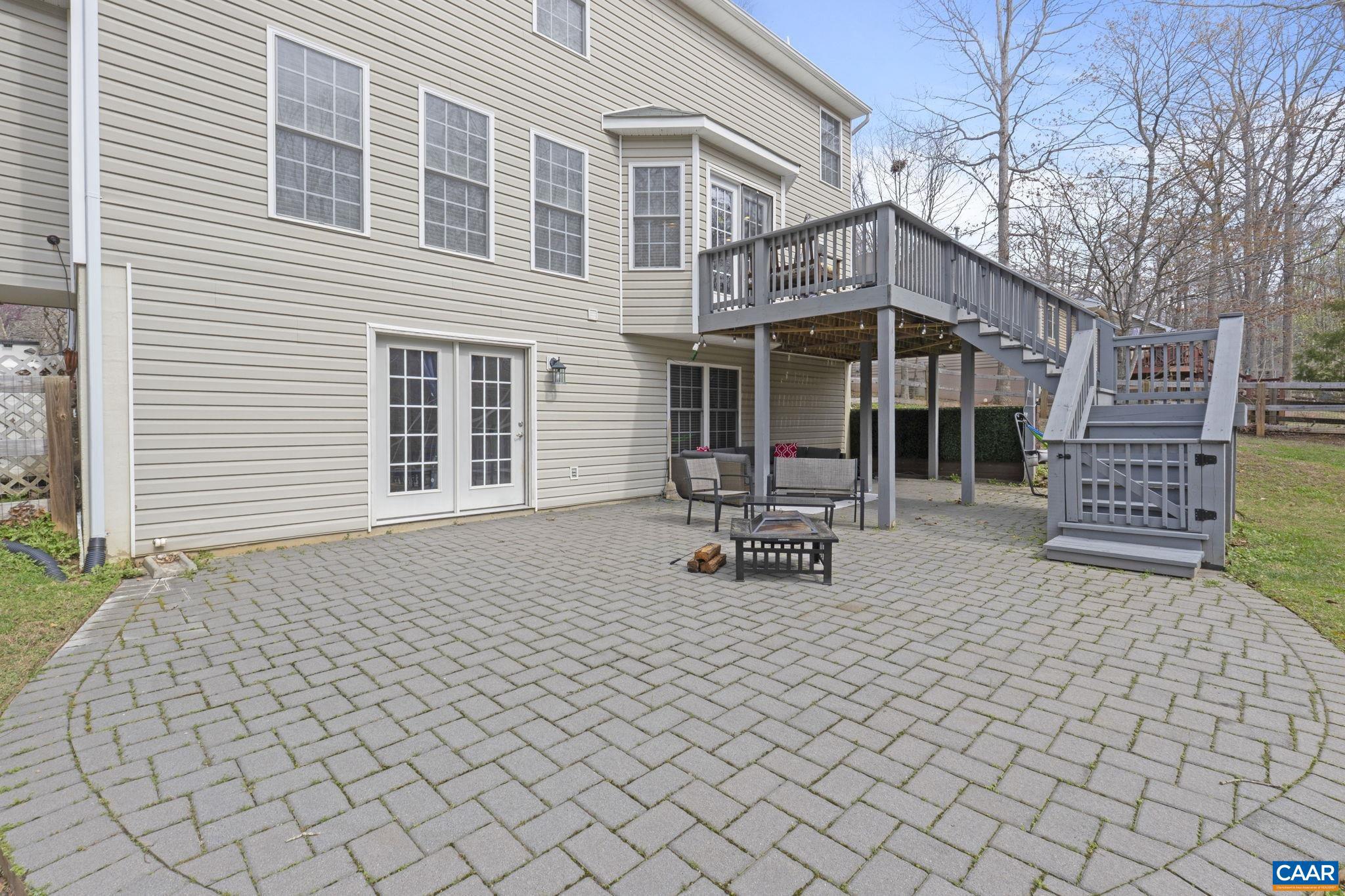 LAKE MONTICELLO - Residential